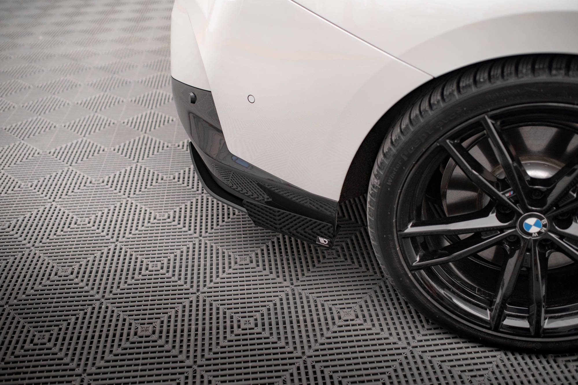 Hintere Seiten Flaps passend für BMW 2 Coupe M-Paket G42 schwarz Hochglanz