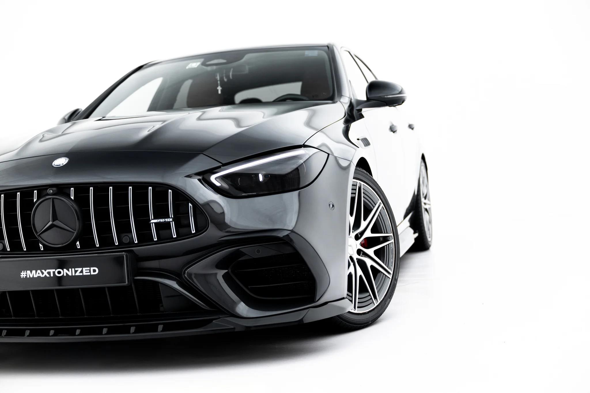 Frontlippe V.1 passend für Mercedes-AMG C63 Limousine / Kombi W206 / S206 schwarz Hochglanz