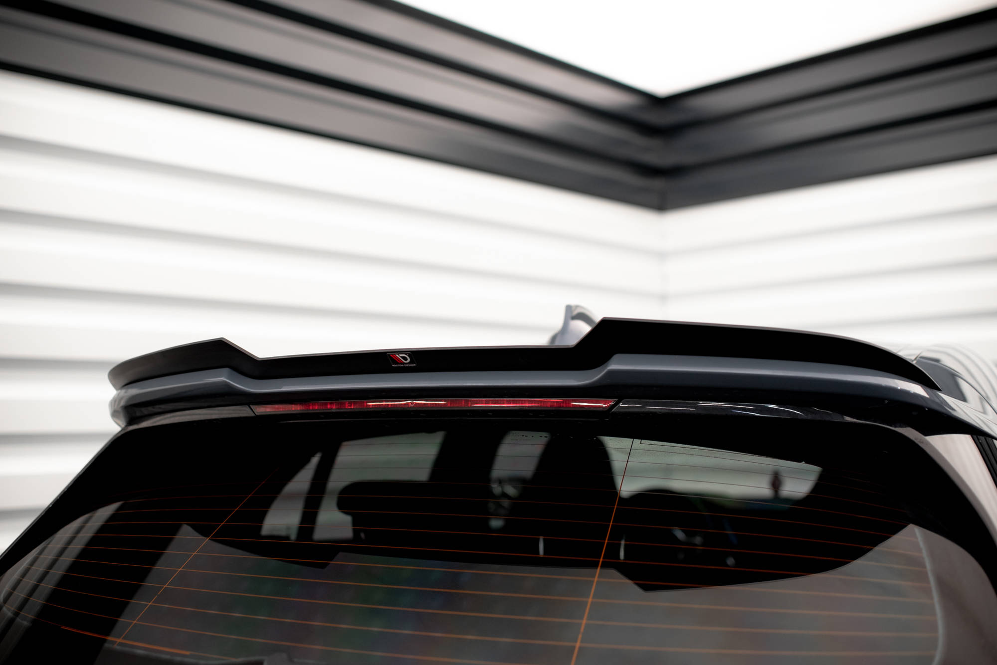 Heck Spoiler Aufsatz Abrisskante V.2 passend für BMW 1er M135i / 128ti / M-Paket F40 schwarz Hochglanz
