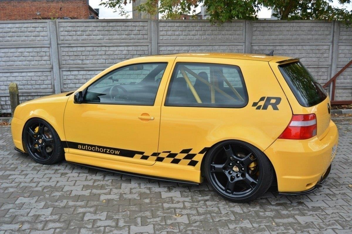 Street+ Seitenschweller Leisten passend für VW Golf R32 Mk4 schwarz Hochglanz