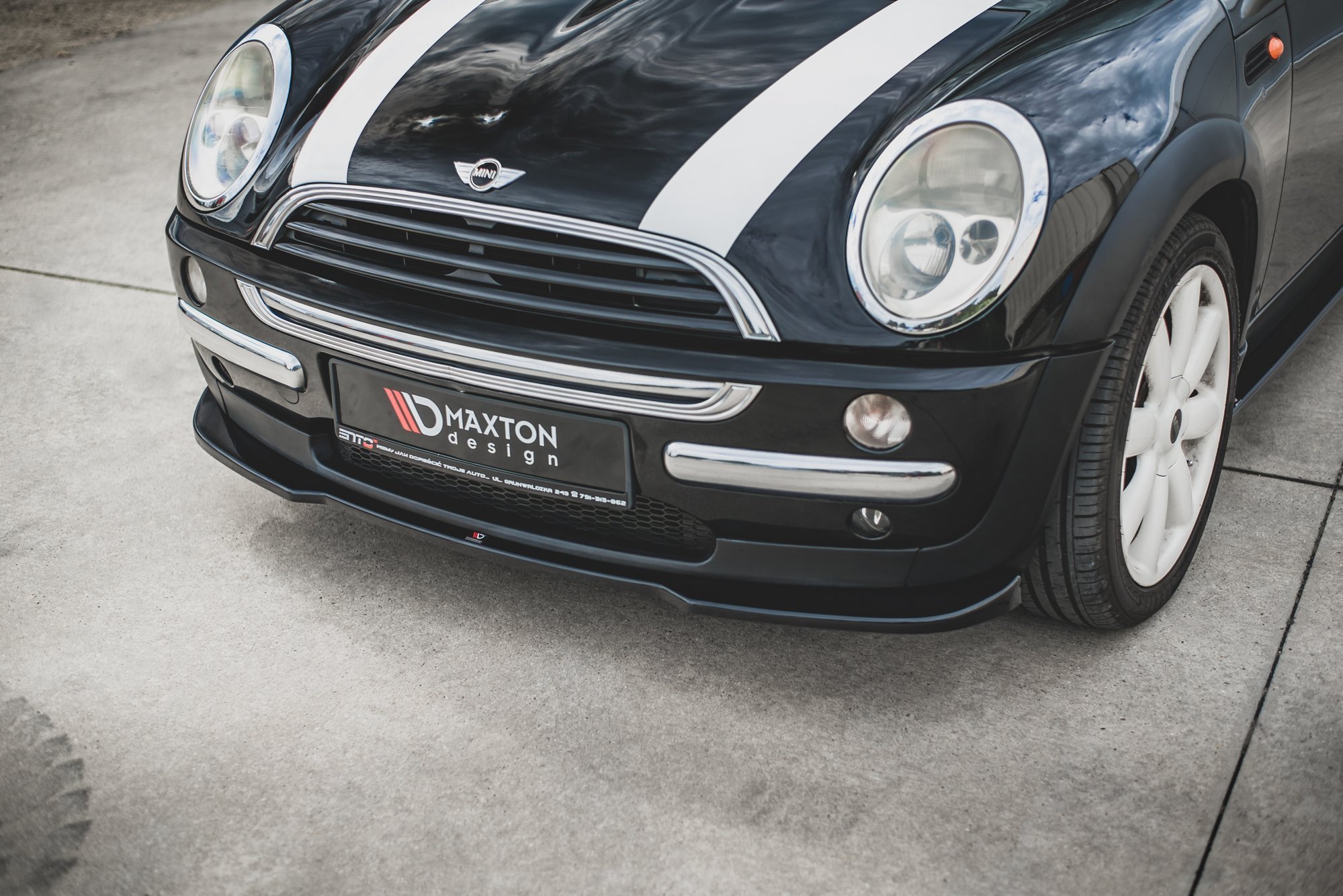 Front Ansatz für Mini Cooper / One R50 schwarz Hochglanz