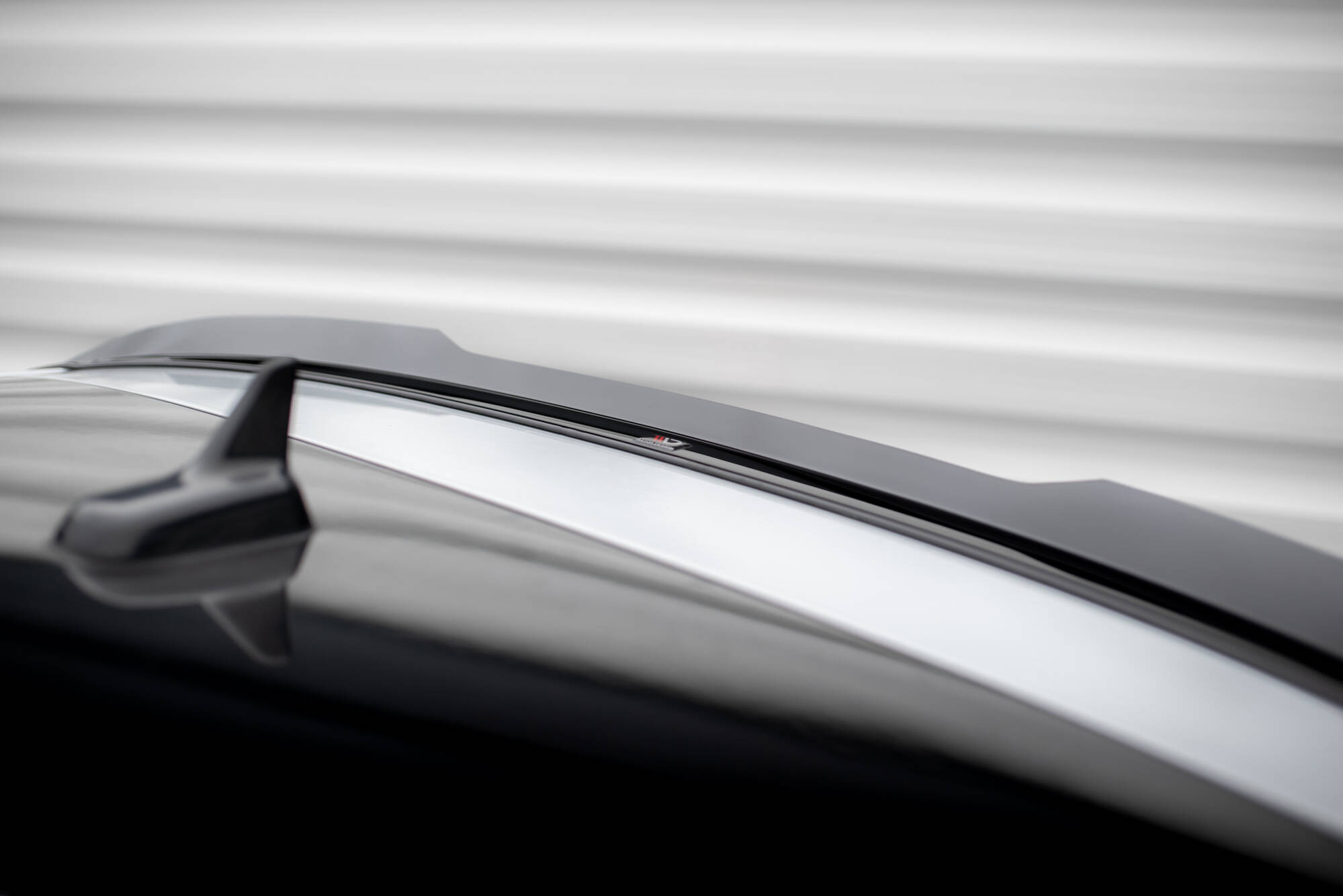 Spoiler CAP V.1 für Skoda Kodiaq Mk1 Sportline/RS schwarz Hochglanz