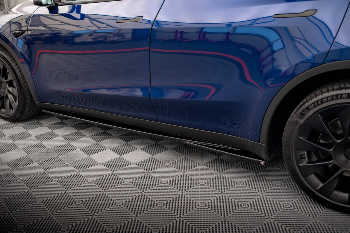 Seitenschweller Ansatz V.1 passend für Tesla Model Y schwarz Hochglanz