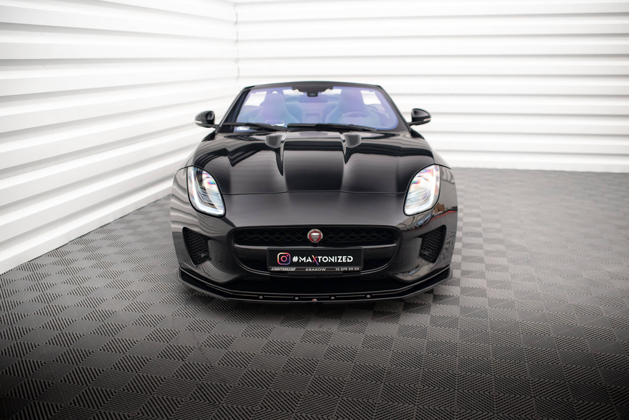 Street+ Spoilerlippe Front Ansatz V.1 passend für Jaguar F-Type Mk1 FL schwarz Hochglanz