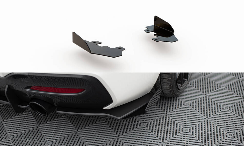 Hintere Seiten Flaps passend für BMW 1er F20 M-Paket FL / M140i schwarz Hochglanz