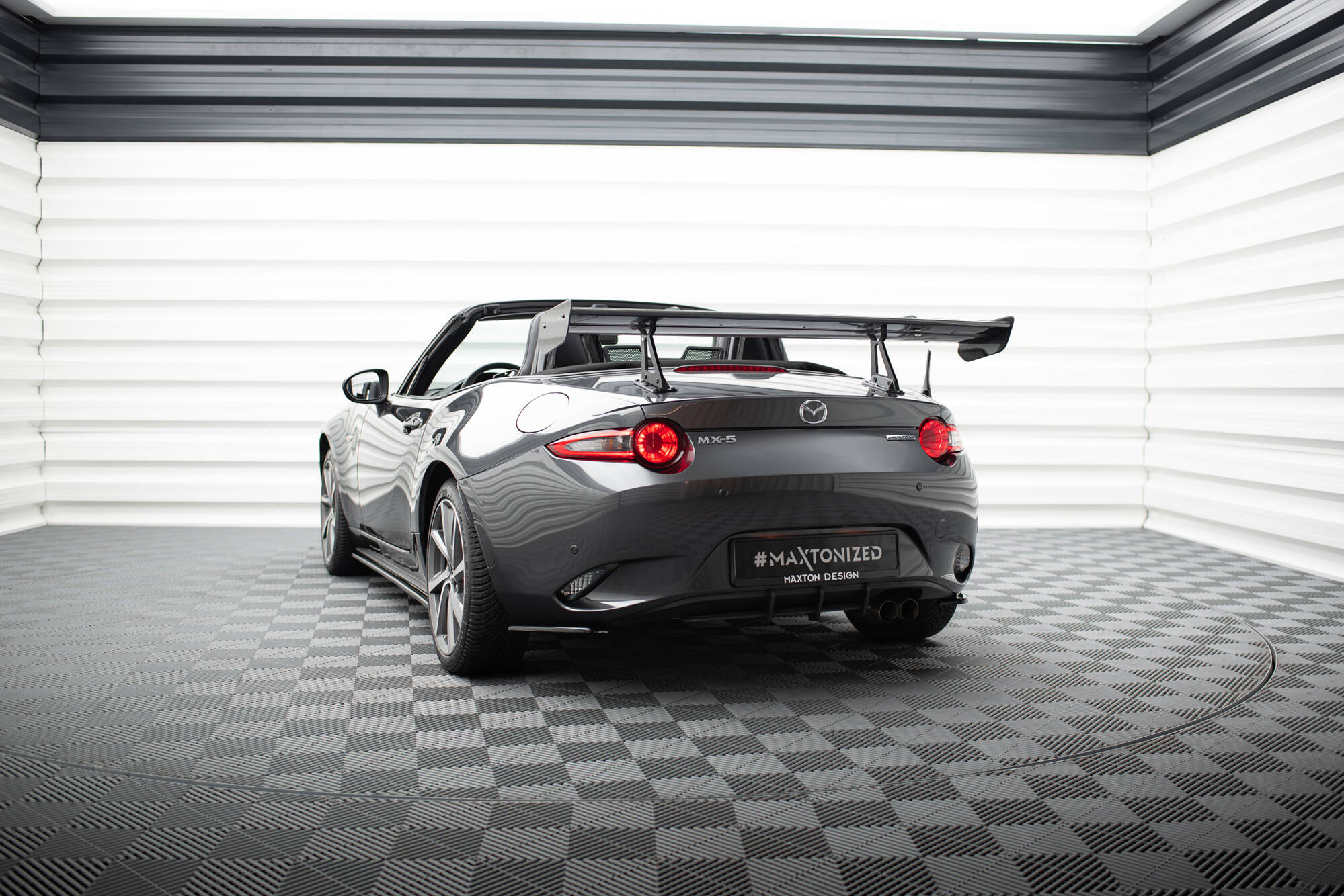 Carbon Heck Spoiler Heckflügel mit Schwan Halterung passend für Mazda MX-5 ND Mk4
