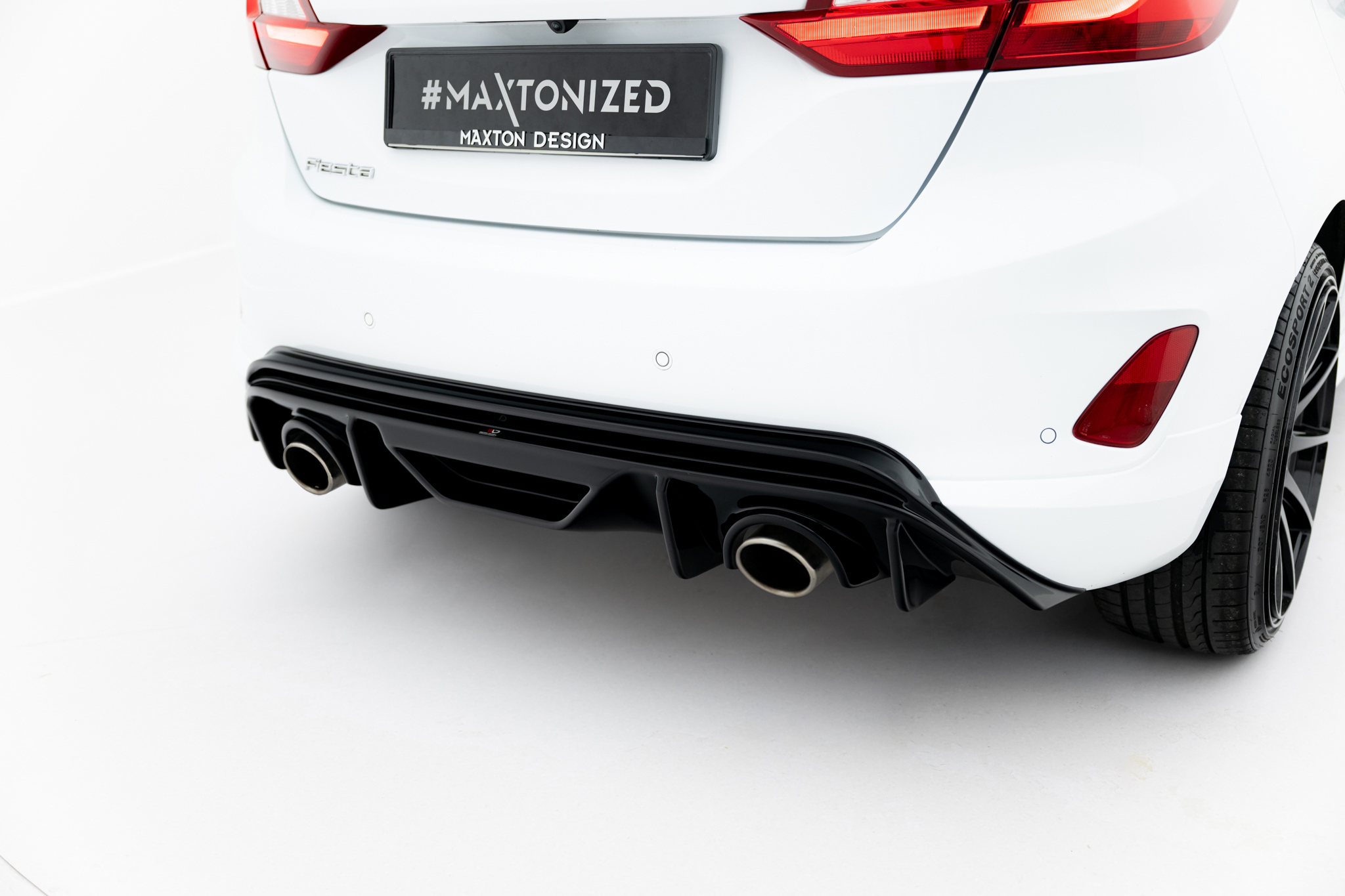 Street+ Heck Ansatz Diffusor V.3 passend für Ford Fiesta ST Mk8 schwarz Hochglanz