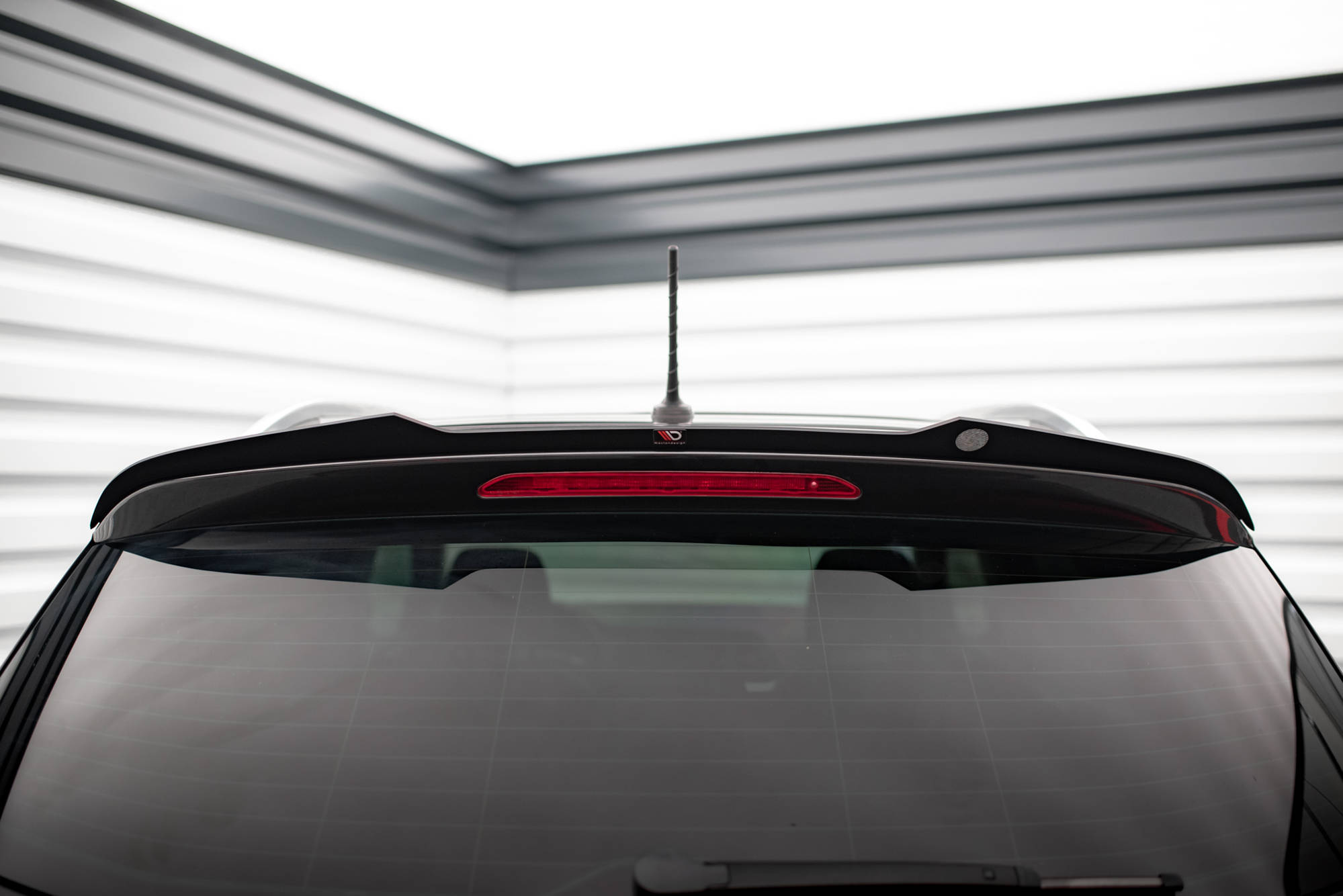 Heck Spoiler Aufsatz Abrisskante passend für Seat Ateca Mk1 schwarz Hochglanz