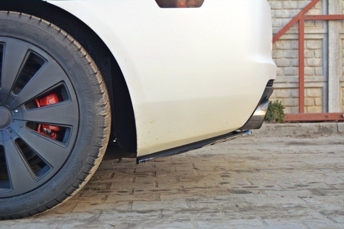 Heck Ansatz Flaps Diffusor für CHEVROLET CAMARO V SS - EU, US VERSION vor Facelift Carbon Look