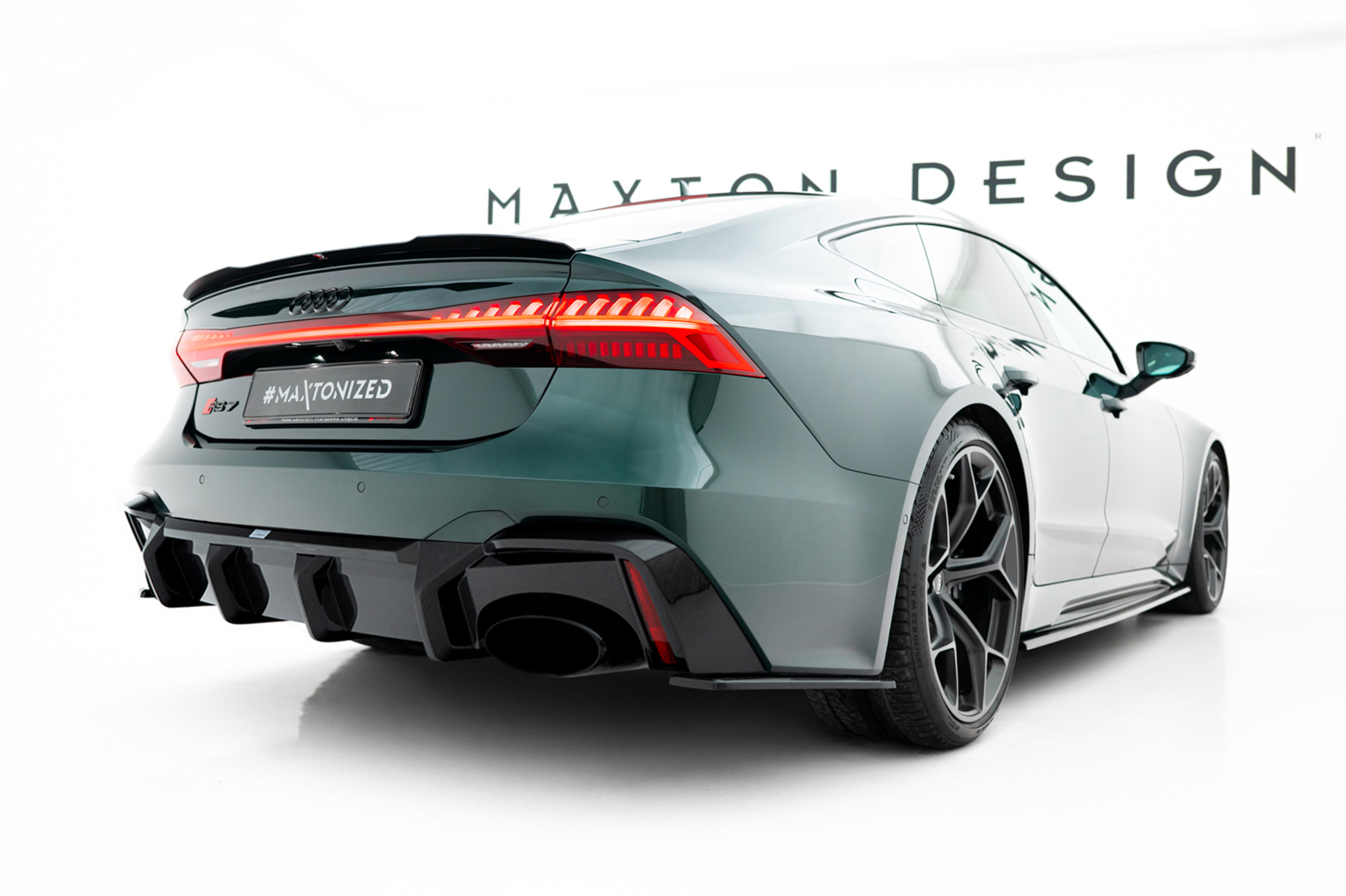 Carbon Fiber Heck Ansatz Flaps passend für Audi RS7 C8