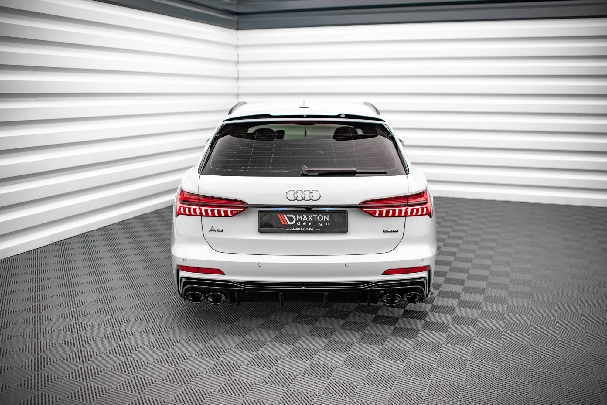 Spoiler CAP für Audi A6 Avant / A6 Allroad / A6 S-Line Avant / S6 Avant C8 / C8 Facelift schwarz Hochglanz