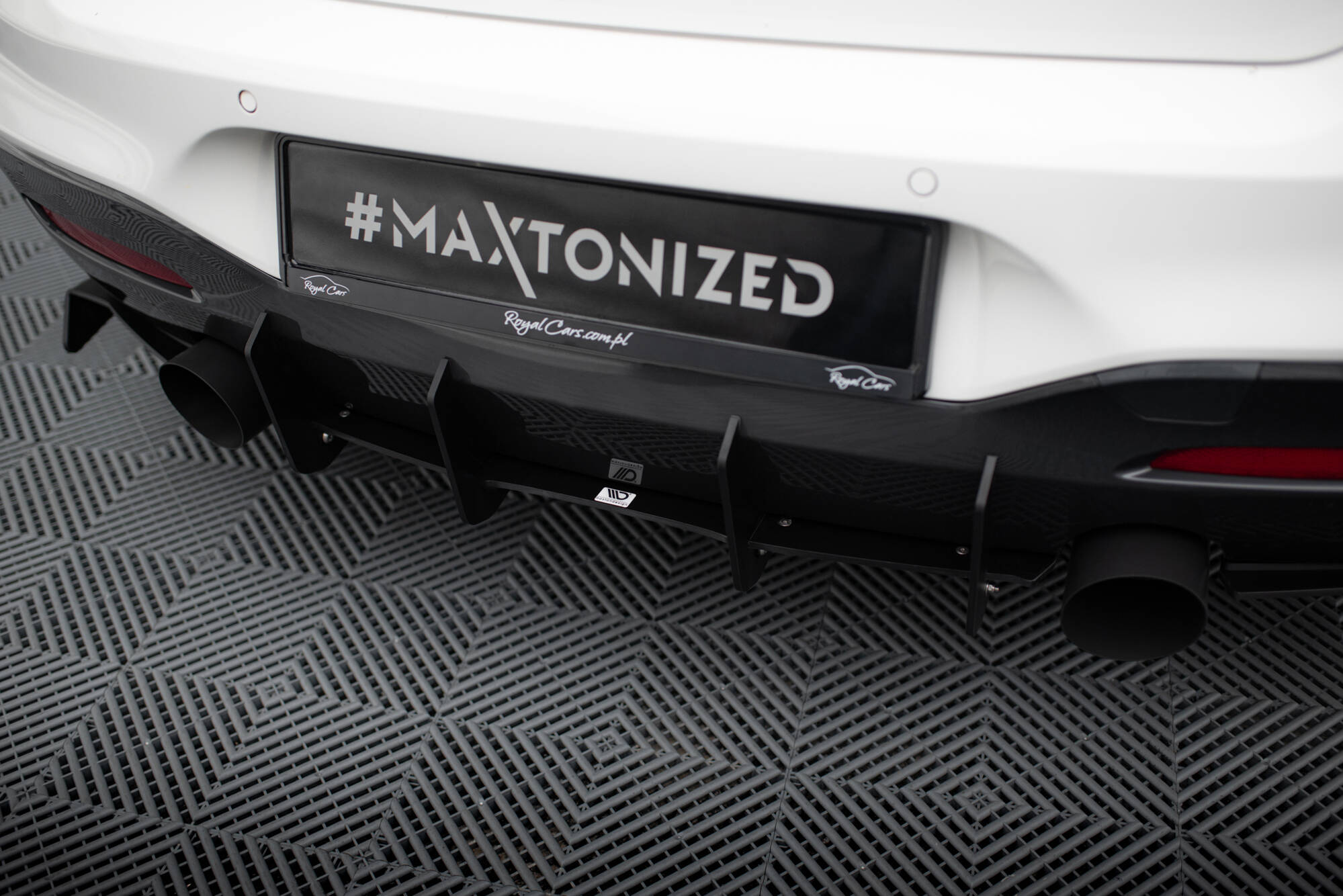 BMW 1er F20/F21 M-POWER FACELIFT - Diffusor Heck Ansatz für Heckschürze V.1 für