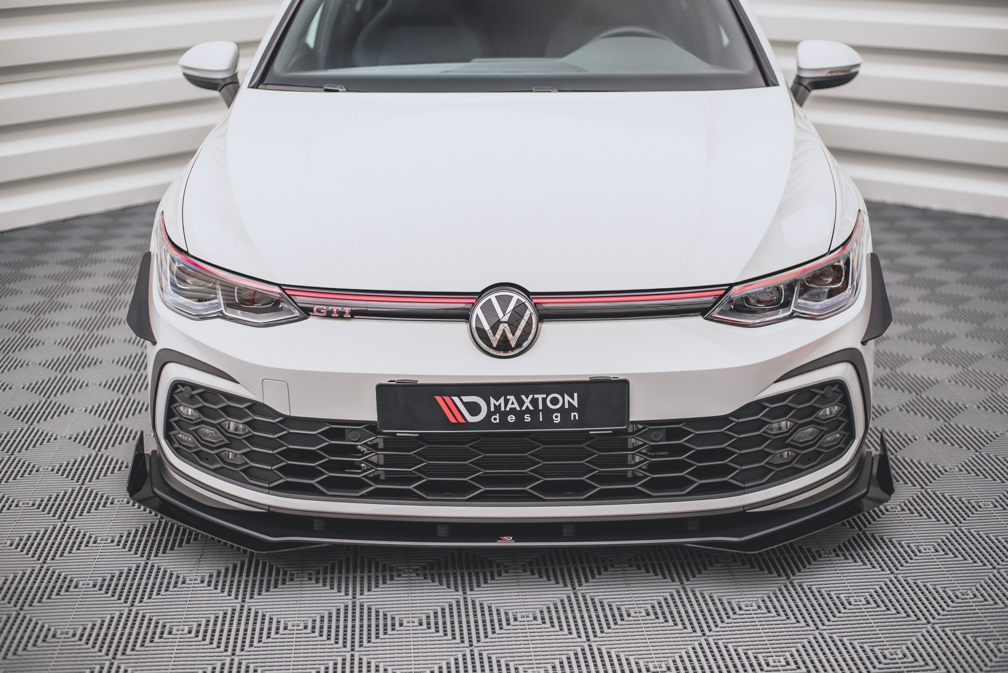 Stoßstangen Flaps Wings vorne Canards passend für VW Golf GTI Mk8