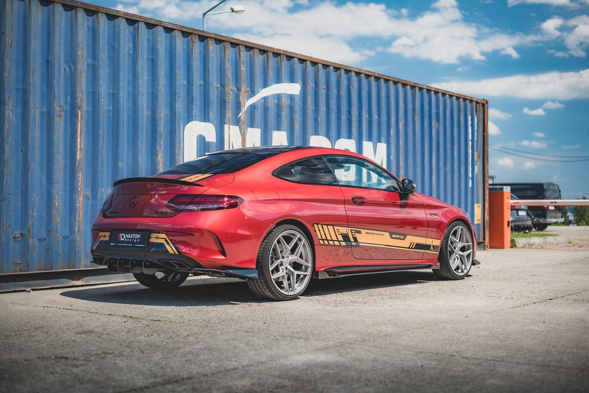 Street Pro Heck Ansatz Diffusor + Flaps passend für Mercedes-AMG C43 Coupe C205 rot+ Hochglanz Flaps