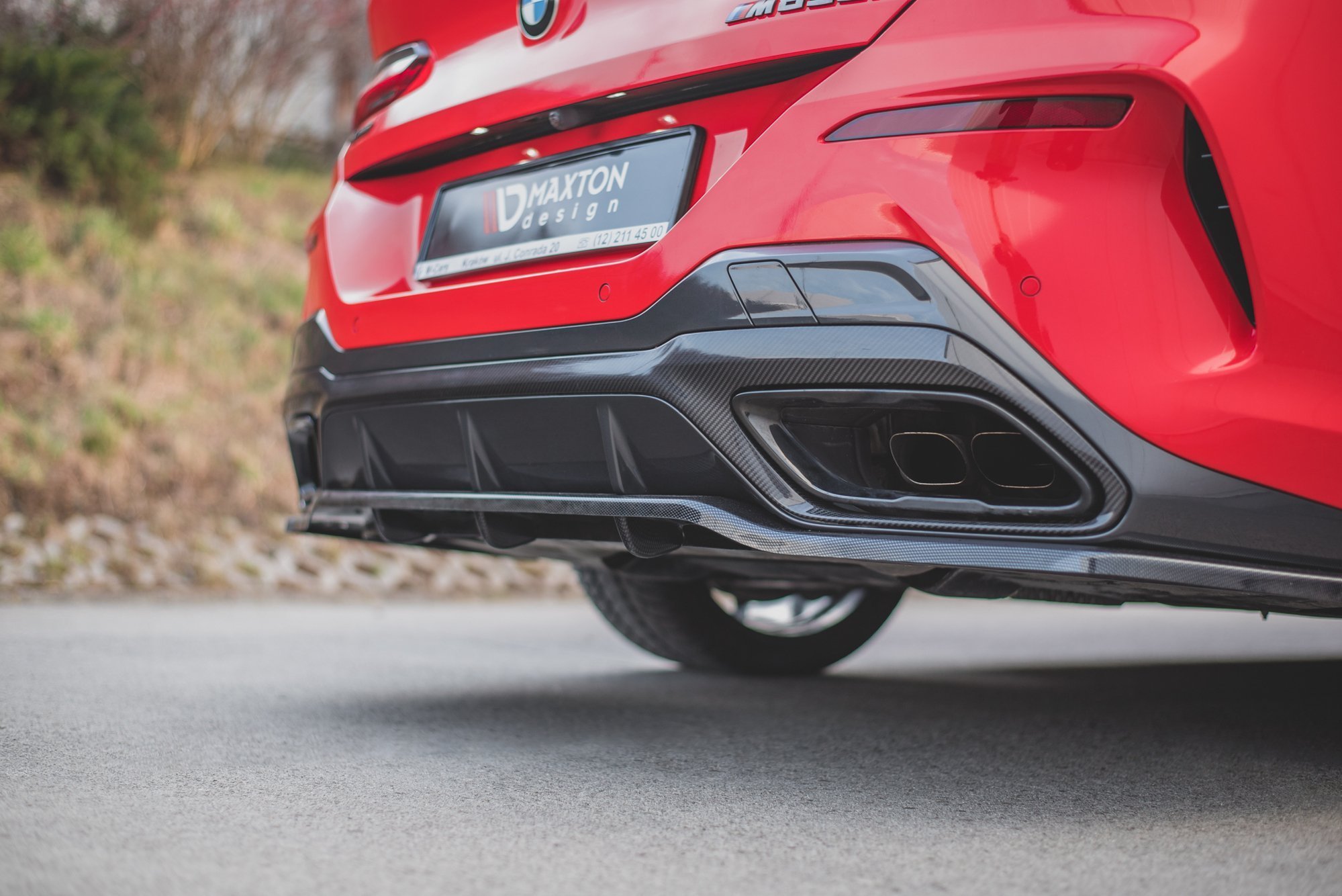 Mittlerer Cup Diffusor DTM Look Heck Ansatz für BMW 8 Coupe M-Paket G15 schwarz Hochglanz
