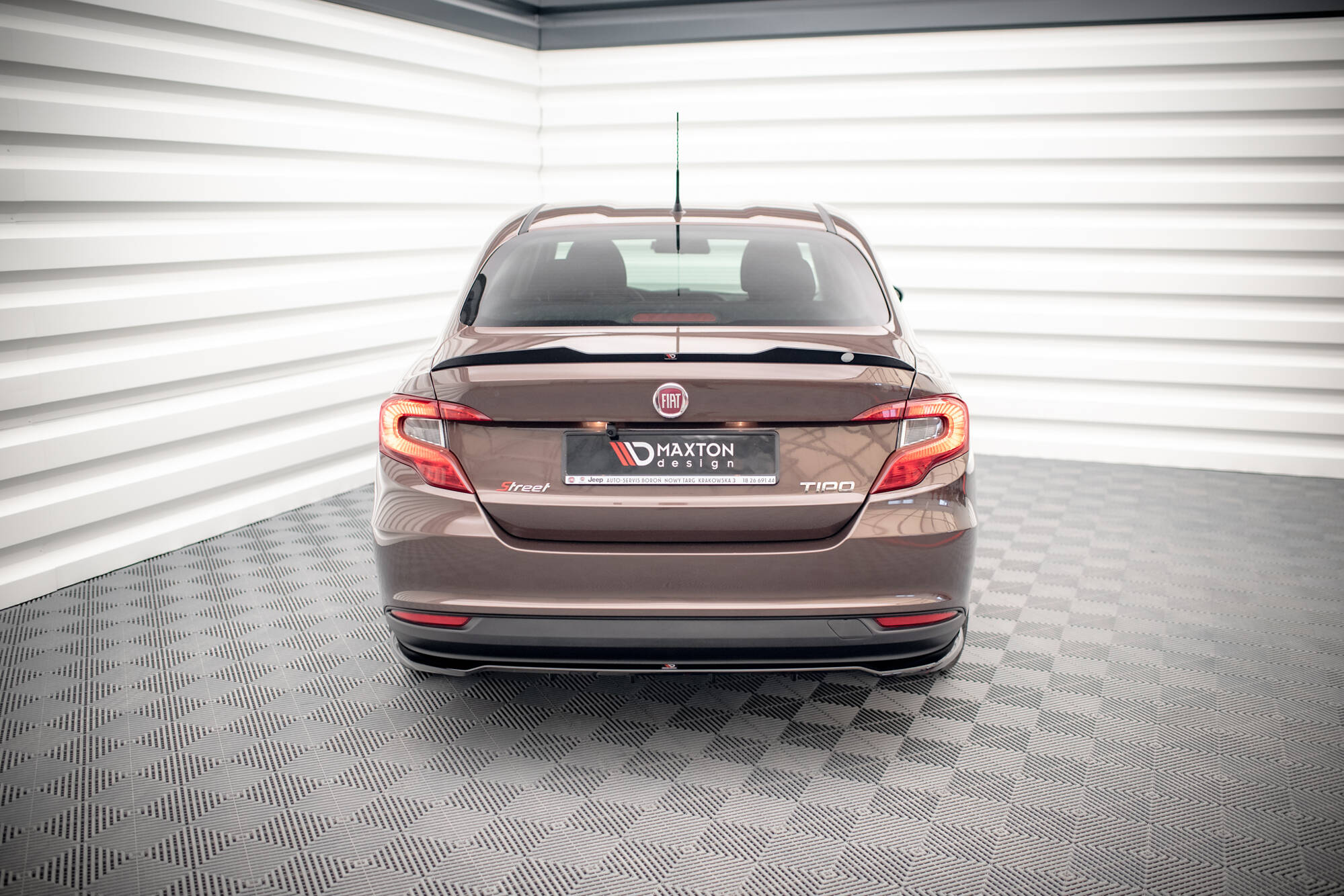 Street+ Mittlerer Diffusor RACE Heck Ansatz passend für Fiat Tipo S Limousine Mk1 schwarz Hochglanz