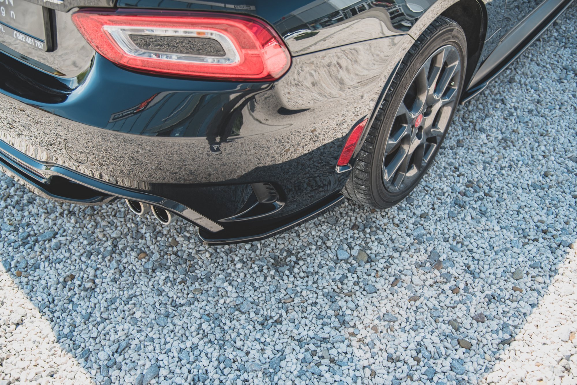 Heck Ansatz Flaps Diffusor für Fiat 124 Spider Abarth schwarz matt