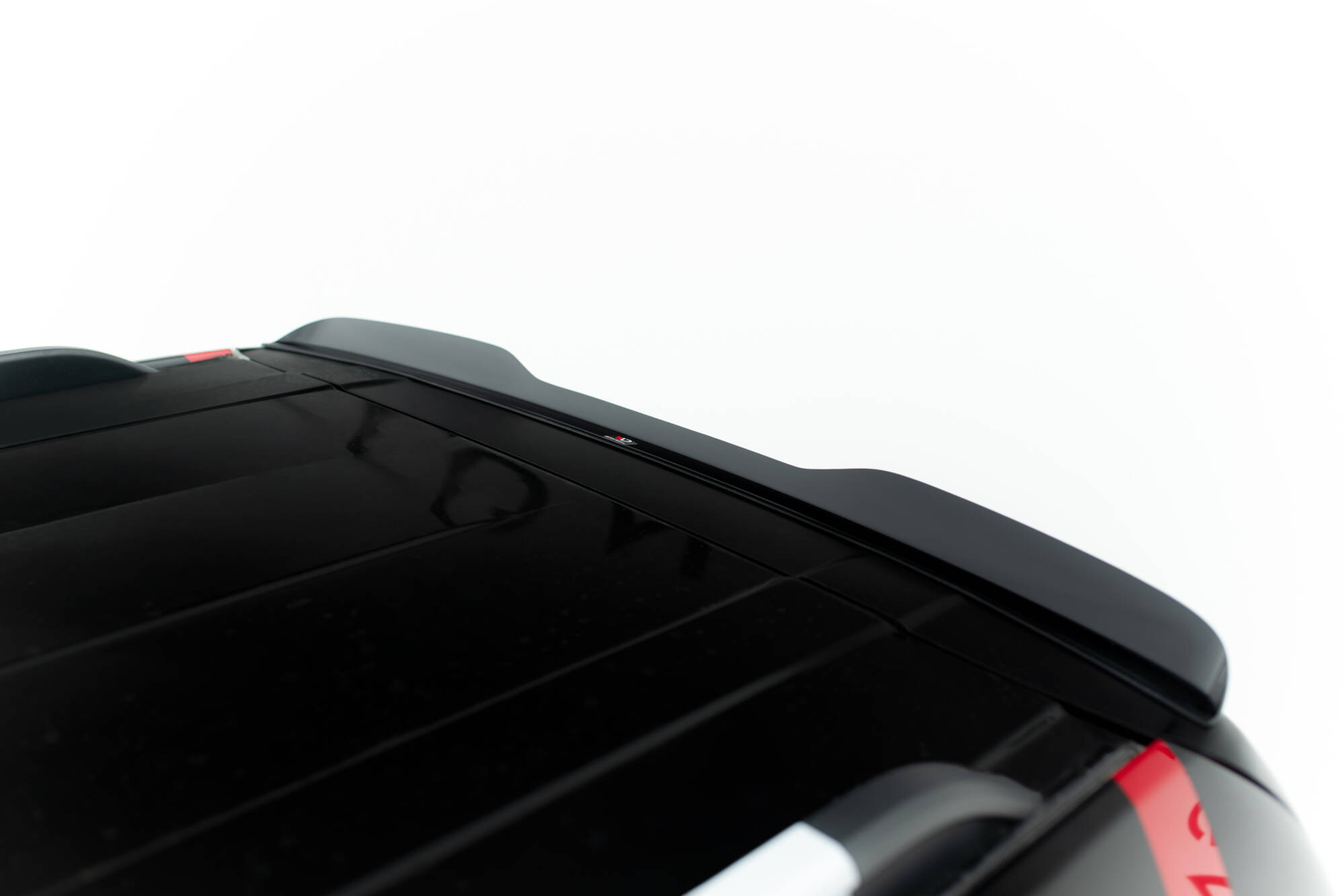 Heck Spoiler Aufsatz Abrisskante passend für Ford Tourneo Courier Mk2 schwarz Hochglanz