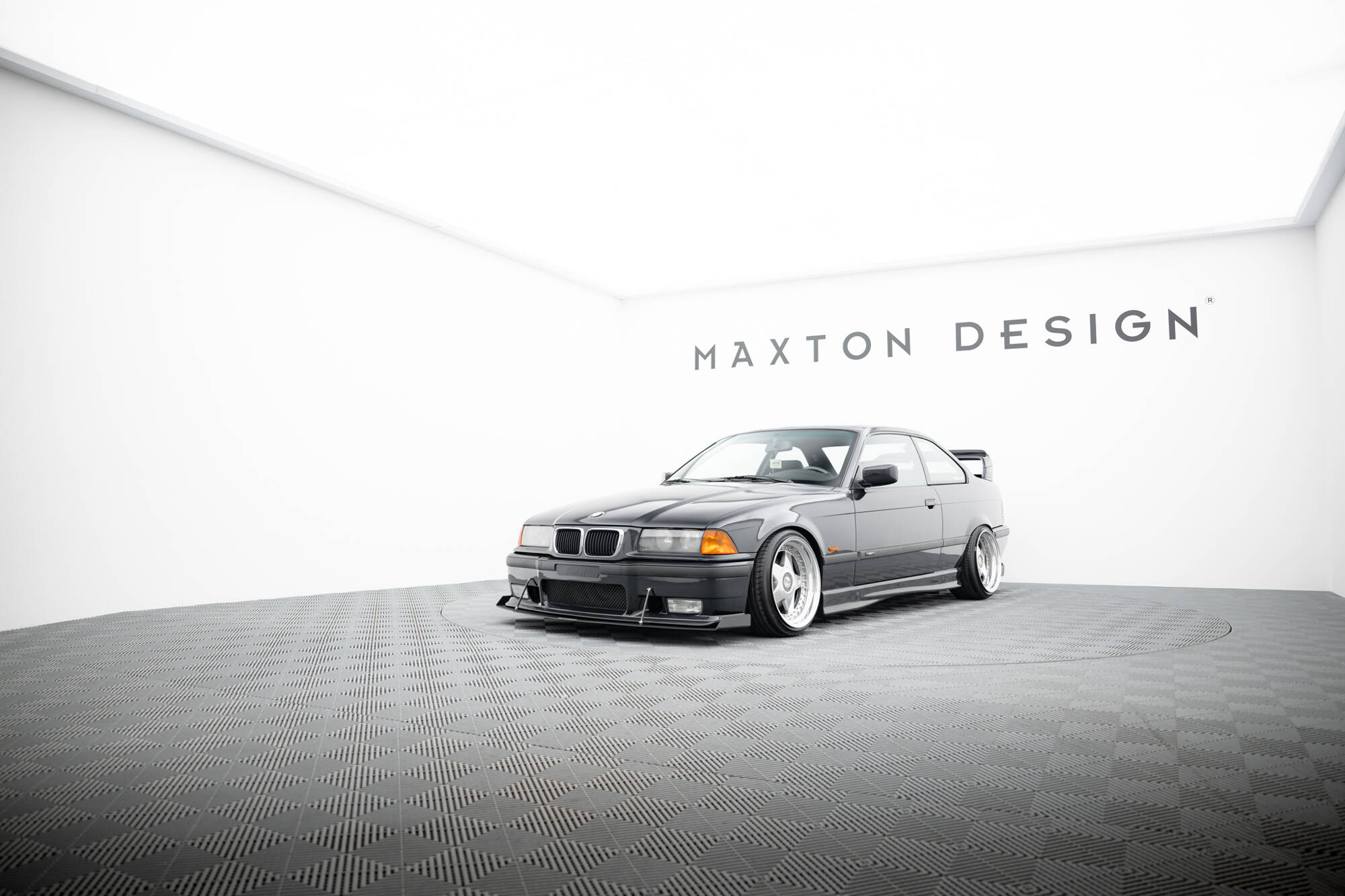 Racing Front Ansatz für BMW M3 / 3 M-Paket E36 Coupe