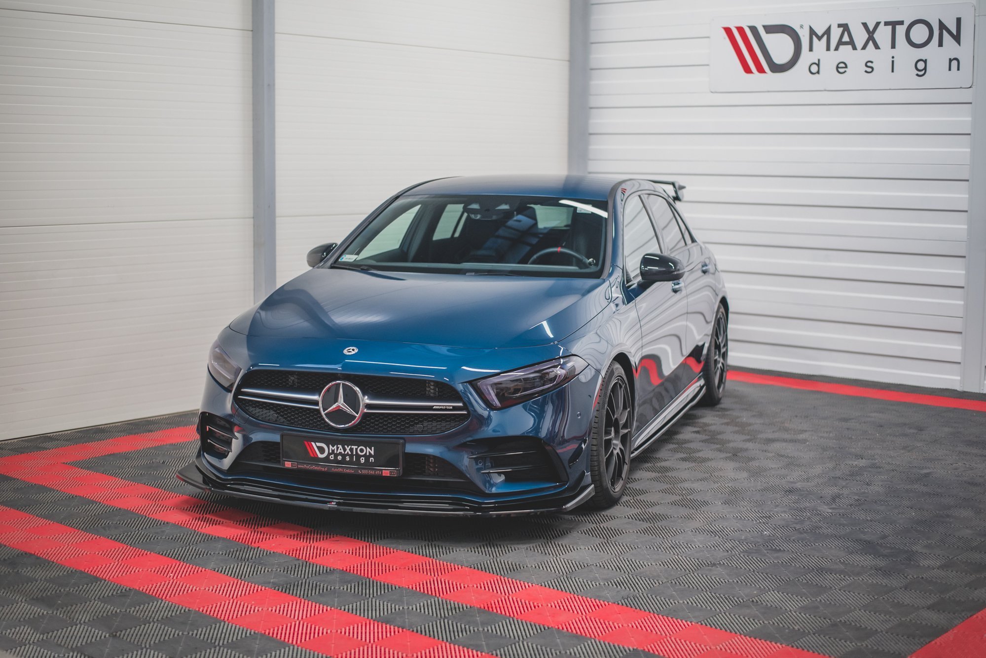 Front Ansatz V.3 für Mercedes A35 AMG Aero W177 schwarz Hochglanz