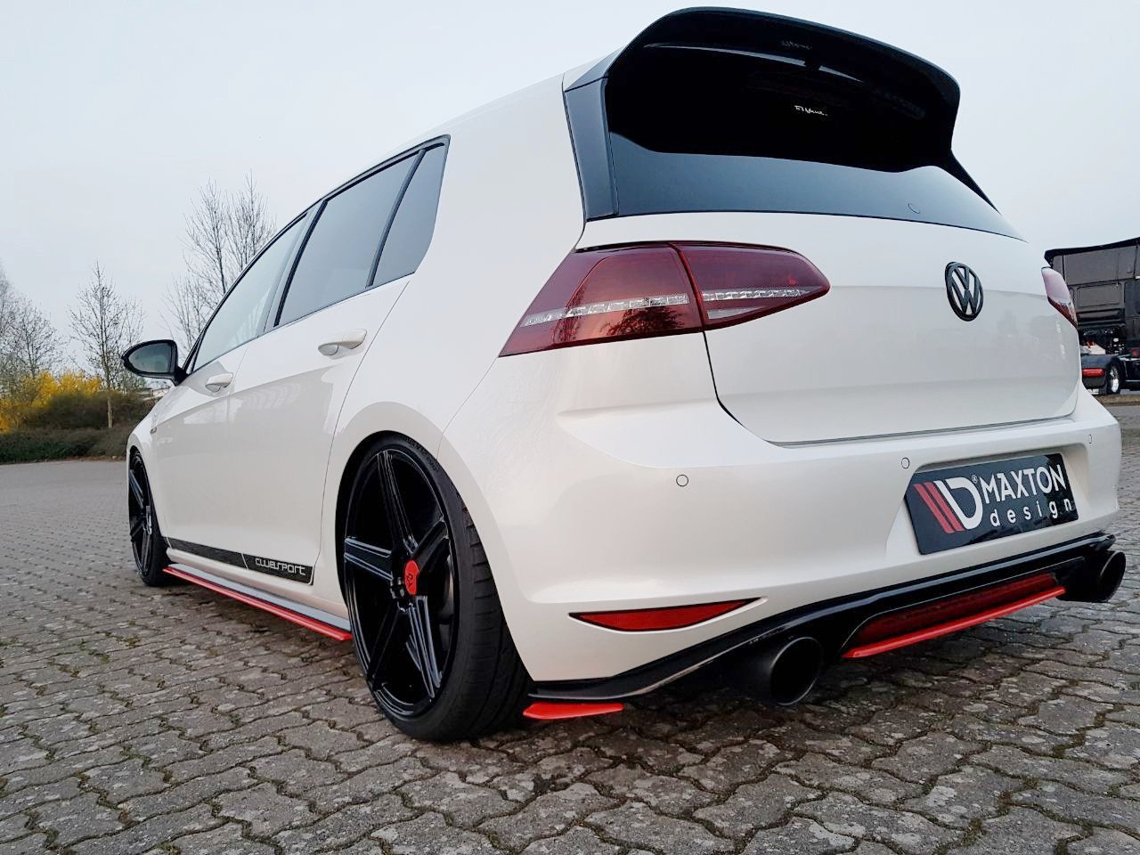 Street+ Heck Ansatz Flaps passend für VW Golf Mk7 GTI Clubsport schwarz matt