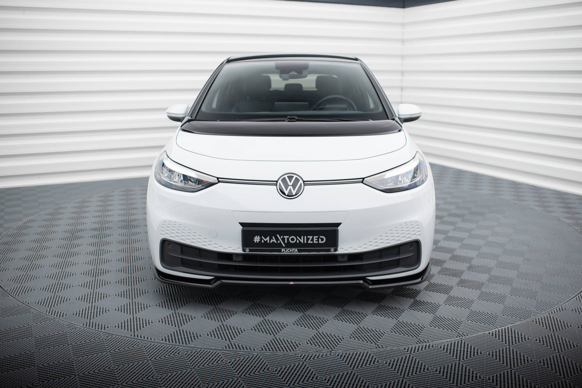 Street+ Spoilerlippe Front Ansatz V.1 passend für VW ID.3 Mk1 schwarz Hochglanz