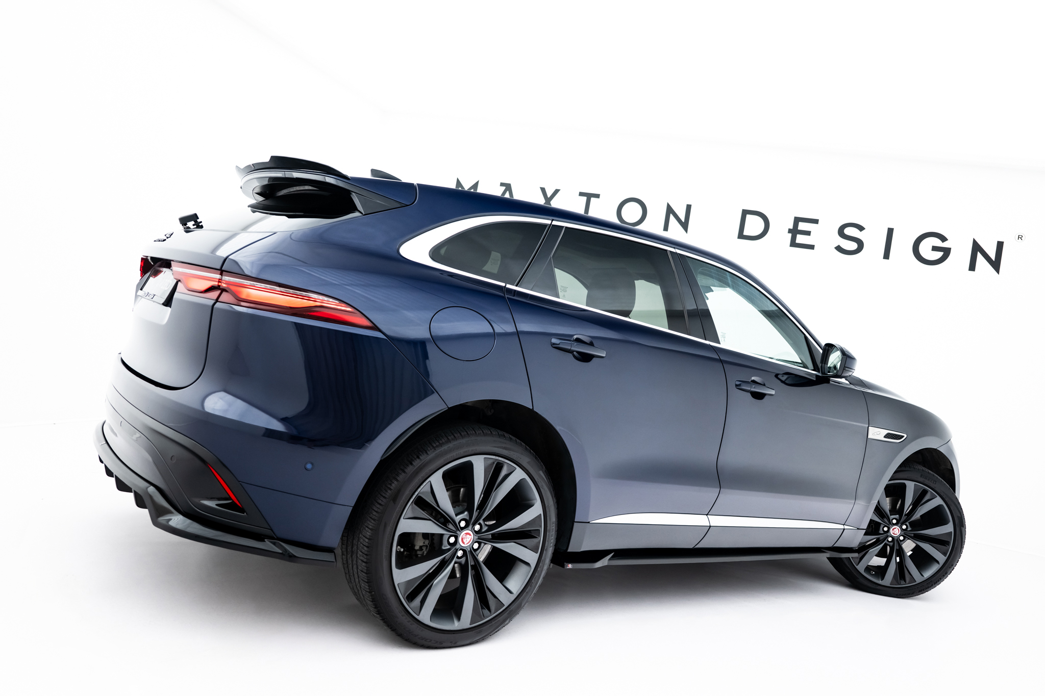 Street+ Mittlerer Diffusor RACE Heck Ansatz passend für Jaguar F-Pace R-Sport Mk1 FL schwarz Hochglanz