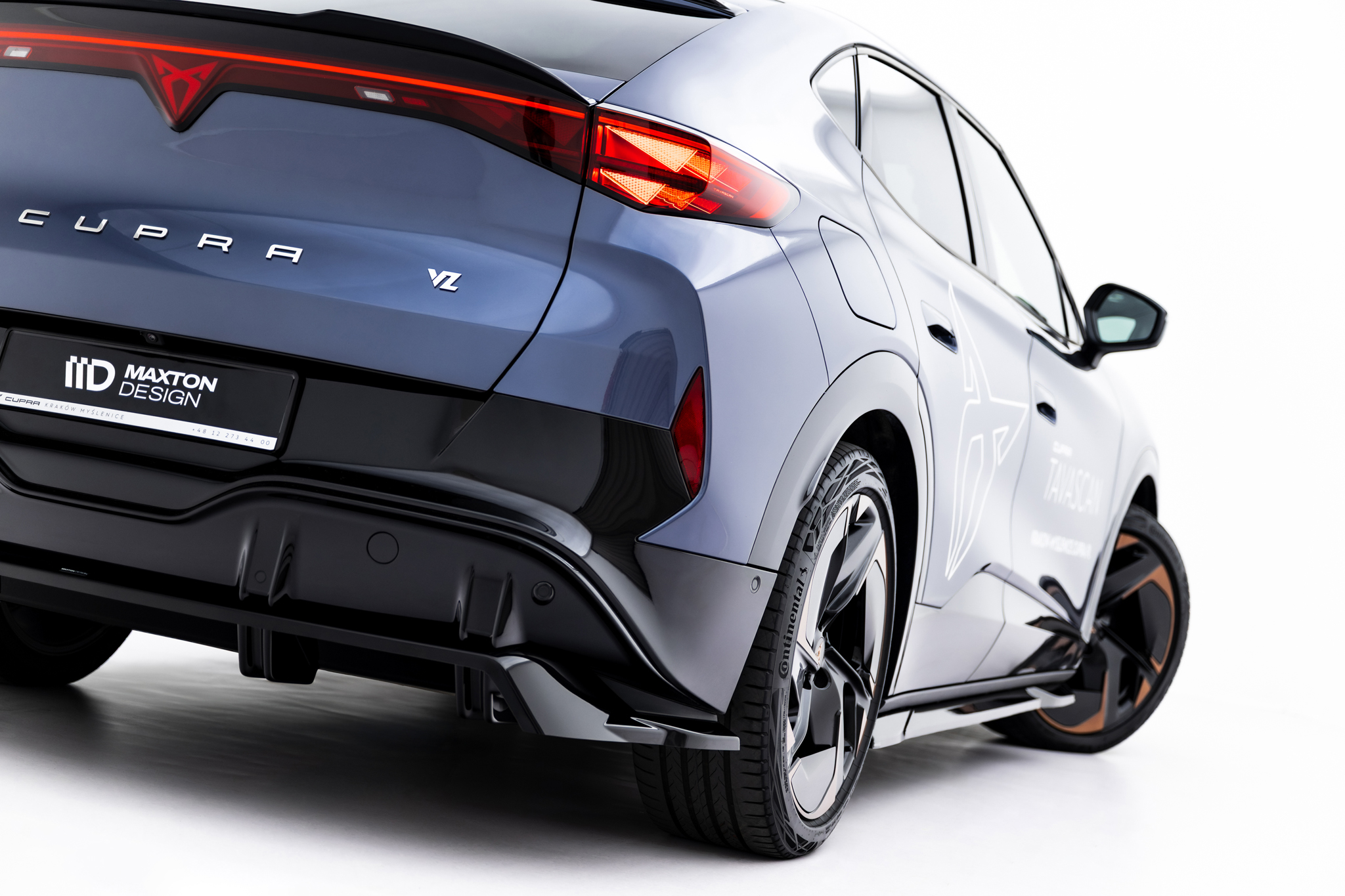 Diffusor Heckansatz passend für CUPRA Tavascan Mk1 schwarz Hochglanz