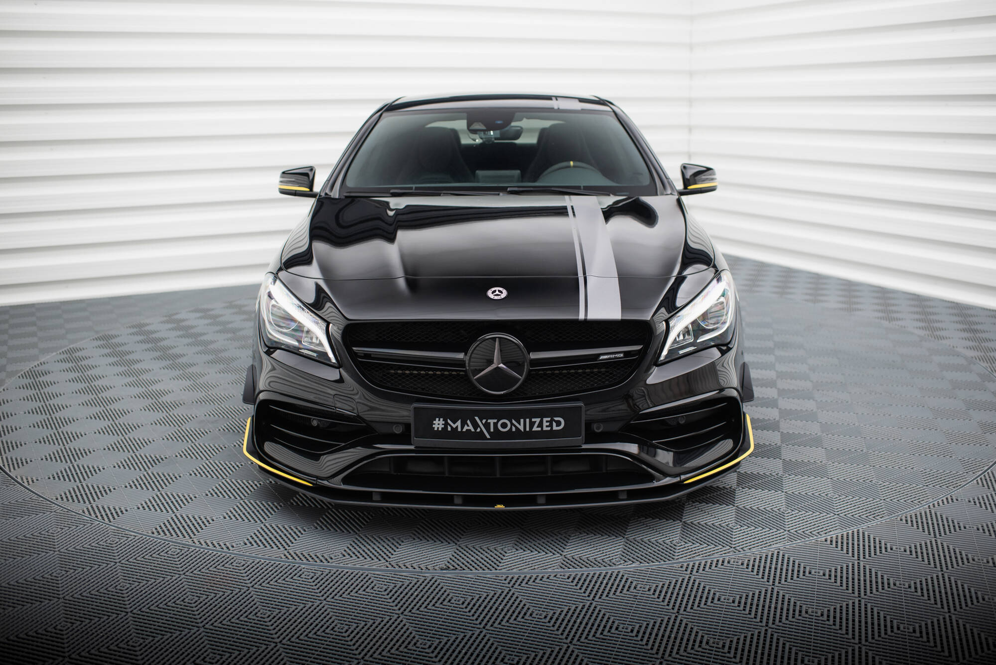 Street Pro Spoilerlippe Front Ansatz passend für Mercedes-AMG CLA 45 Aero C117 FL rot