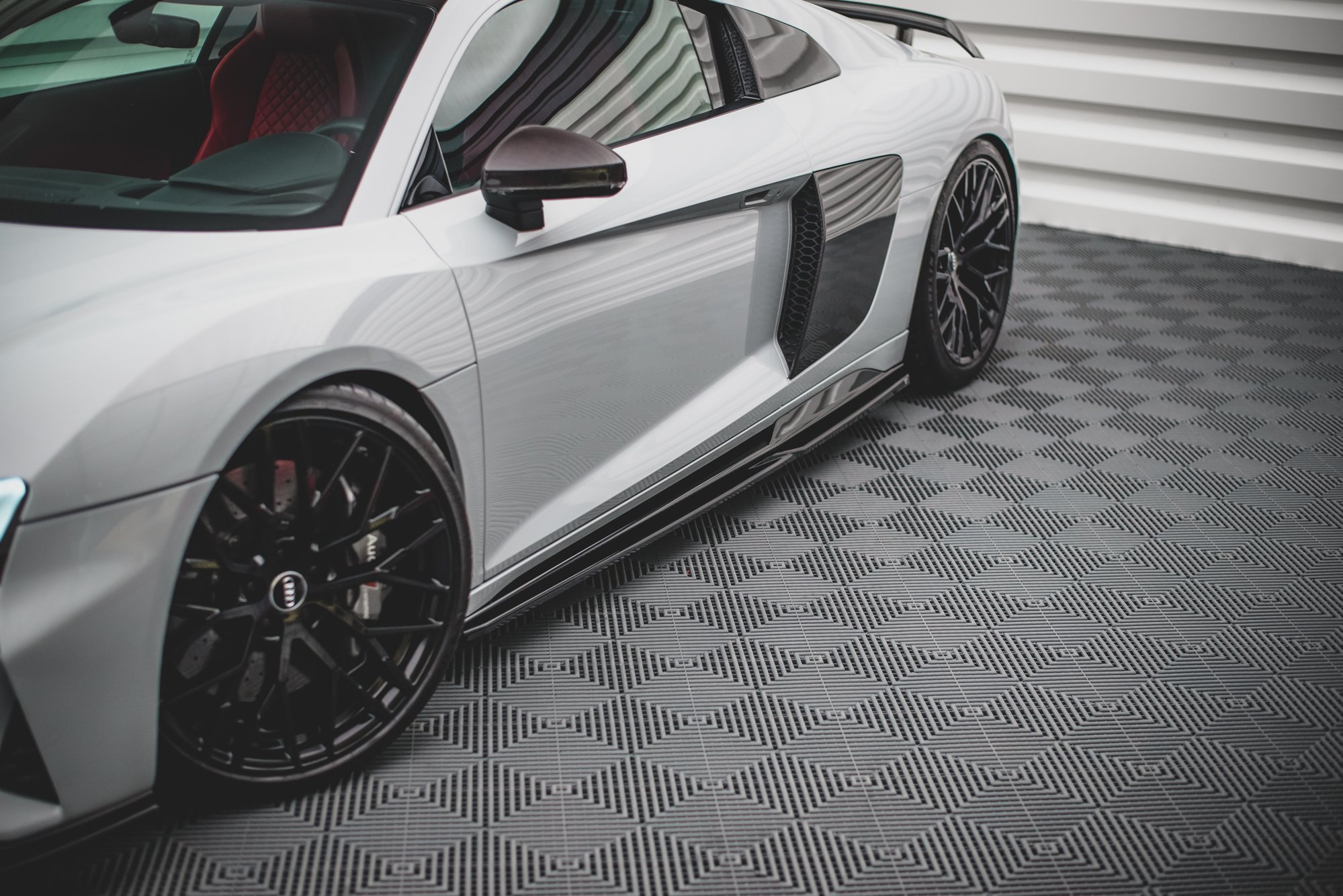 Street+ Seitenschweller Leisten passend für Audi R8 Mk2 FL schwarz Hochglanz