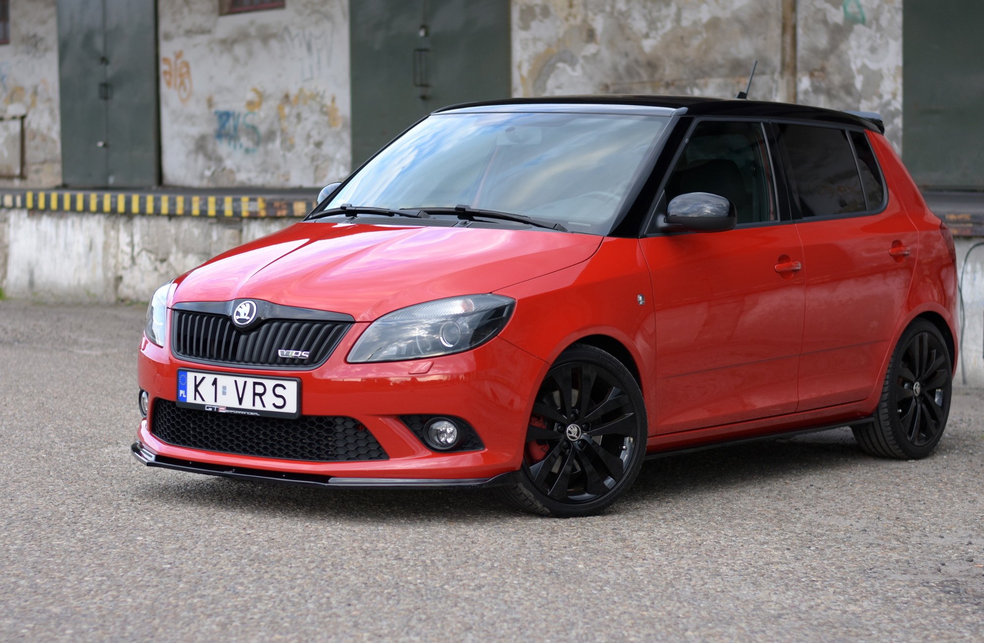Street+ Spoilerlippe Front Ansatz passend für Skoda Fabia MK2 RS schwarz Hochglanz