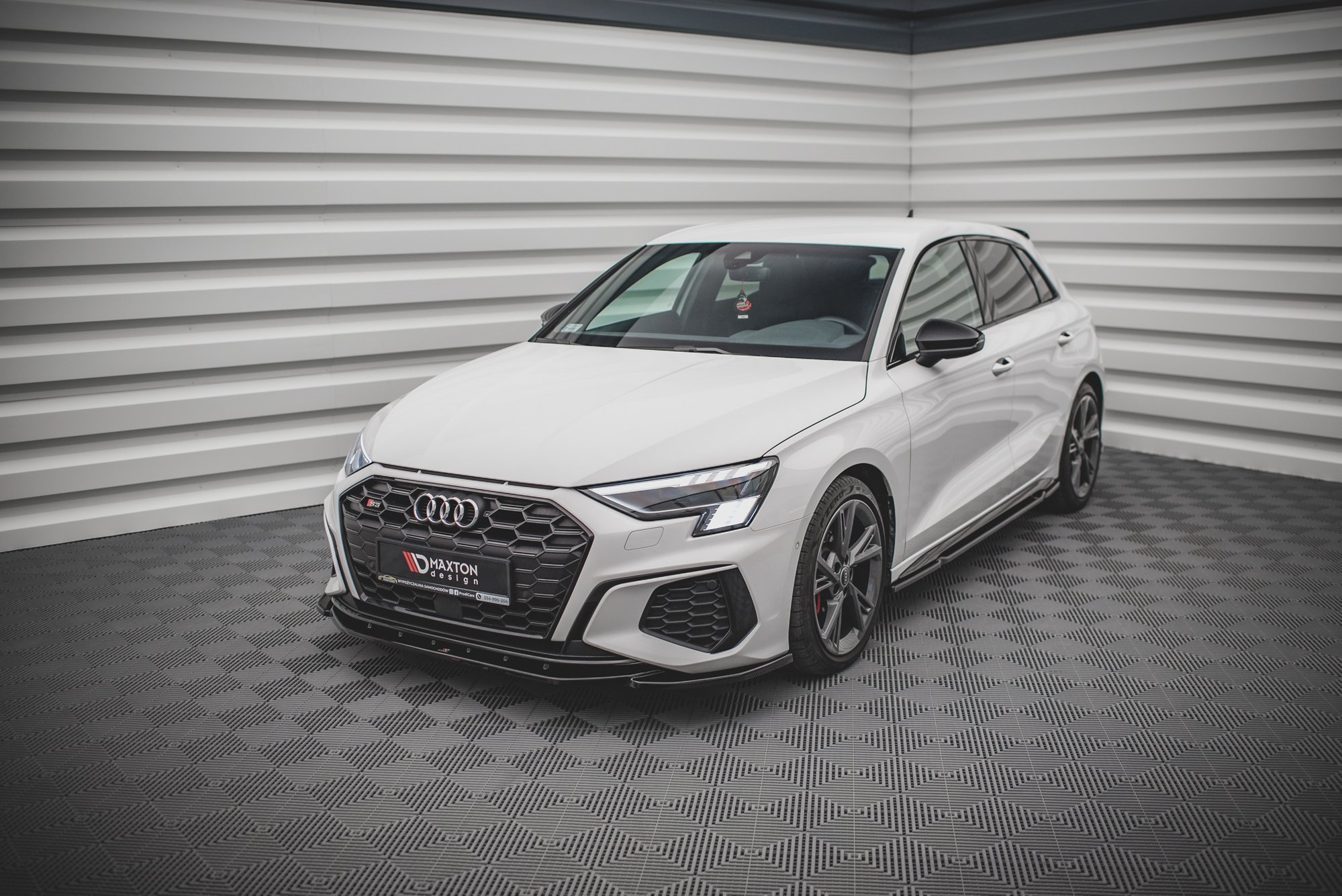 Street+ Spoilerlippe Front Ansatz V.4 passend für Audi S3 / A3 S-Line 8Y schwarz Hochglanz