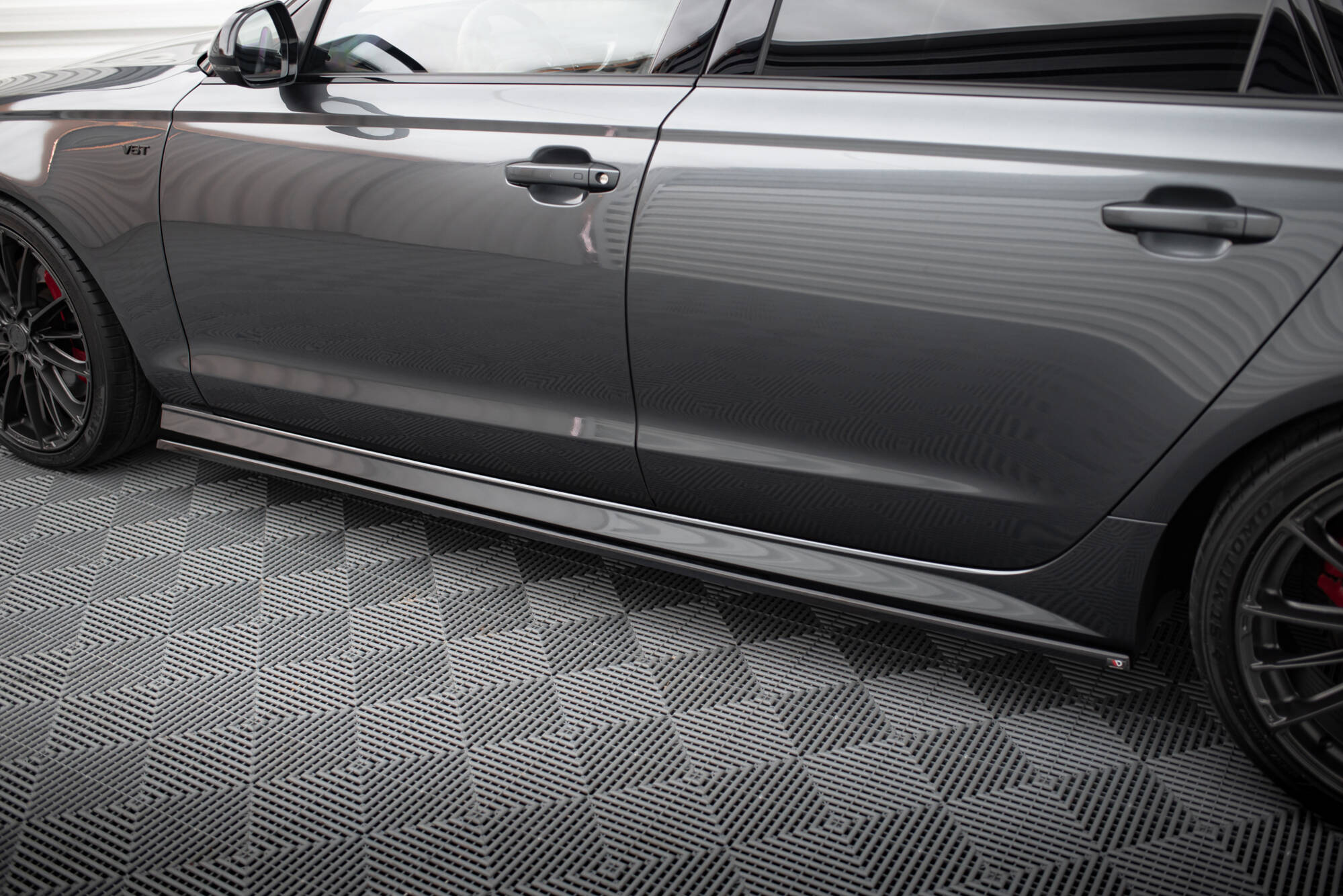 Dokładki Progów Audi S6 / A6 S-Line / A6 C7 FL schwarz Hochglanz