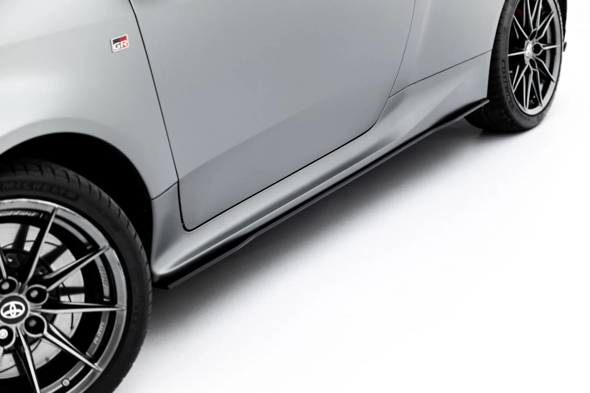 Seitenschweller Ansatz Paar passend für Toyota GR Yaris Mk4 Facelift schwarz matt