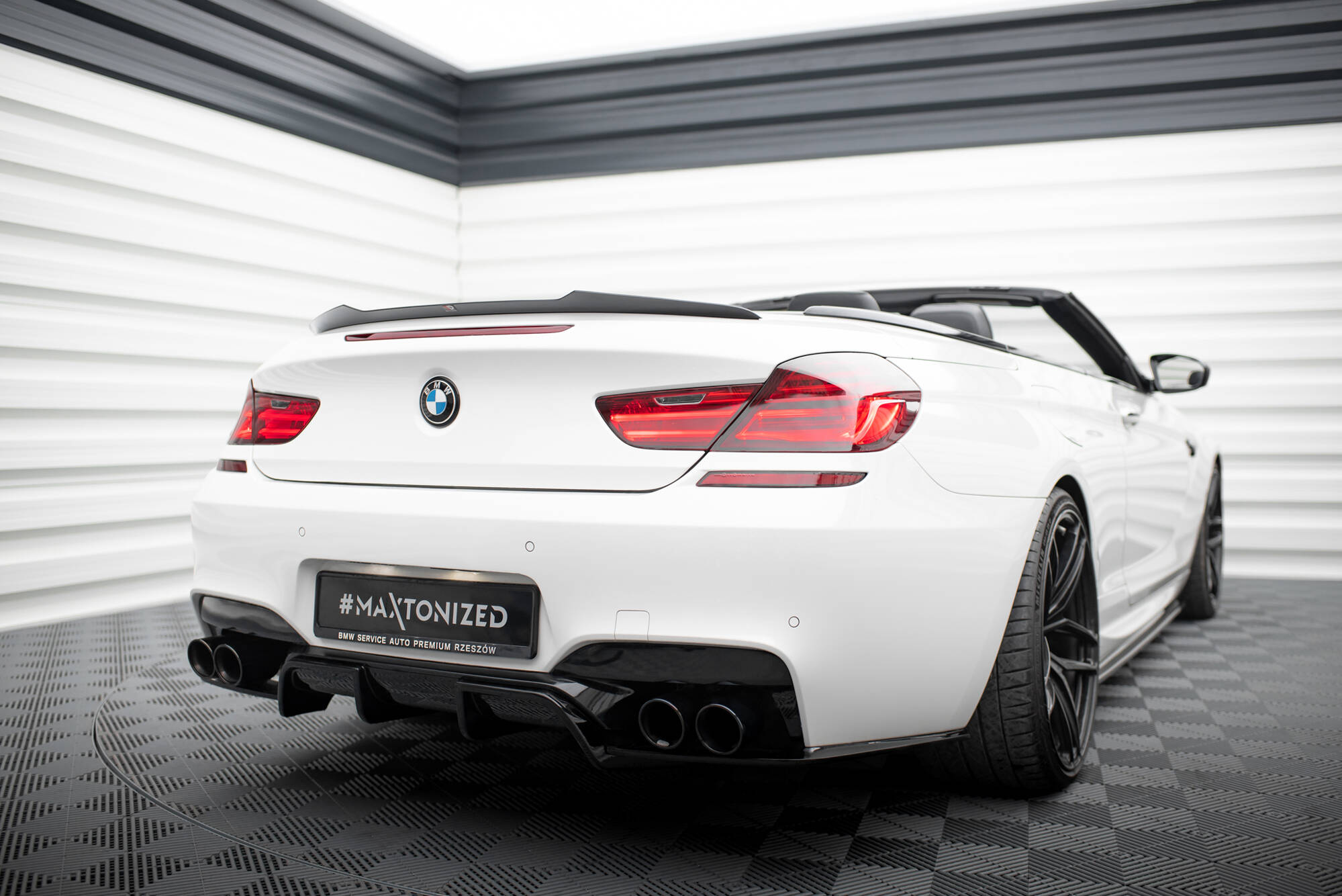 Heck Spoiler Aufsatz Abrisskante passend für BMW M6 / 6 M-Paket Cabriolet F12 schwarz Hochglanz