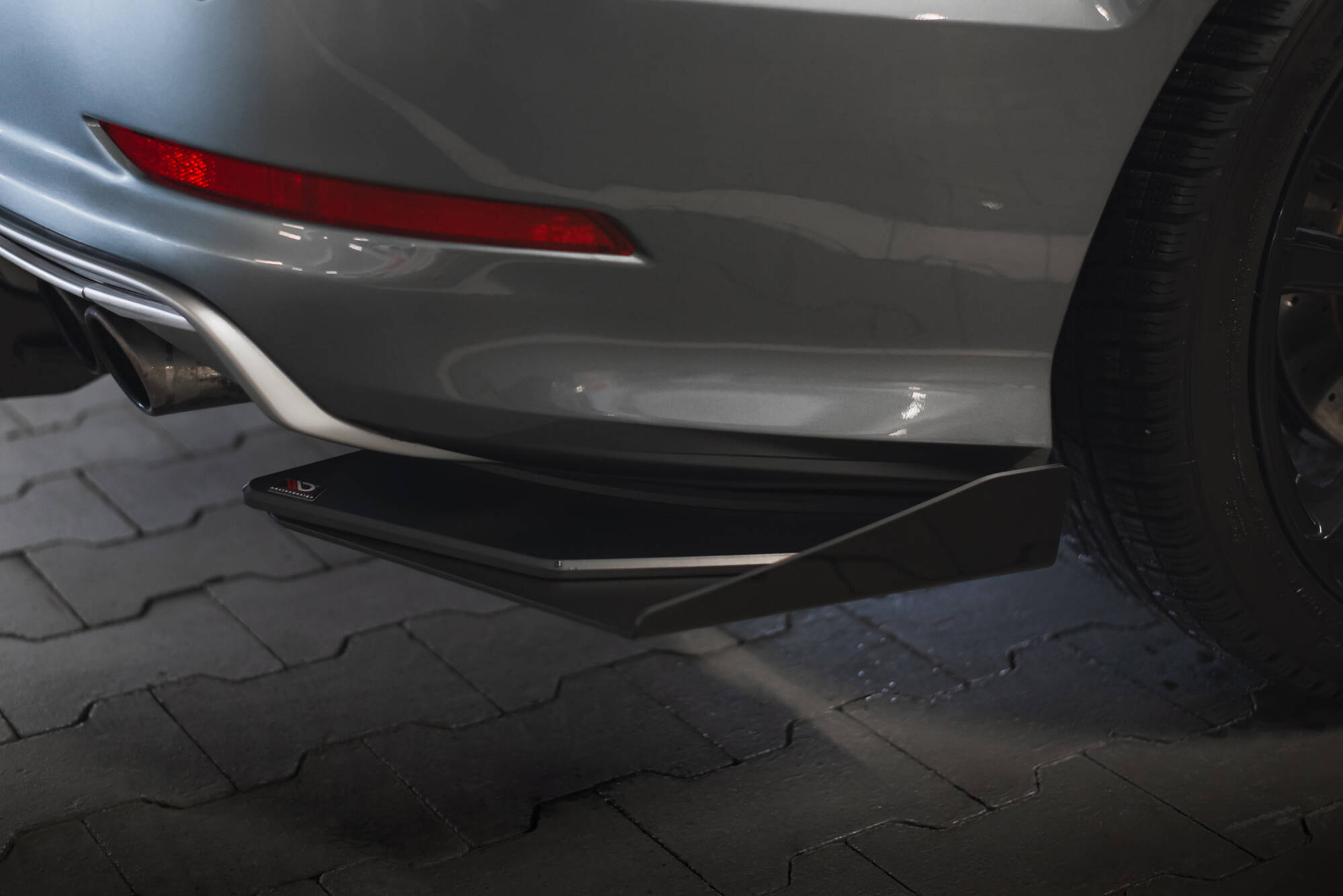 Street Pro Heck Ansatz Flaps passend für Audi S3 Limousine 8V rot+ Hochglanz Flaps