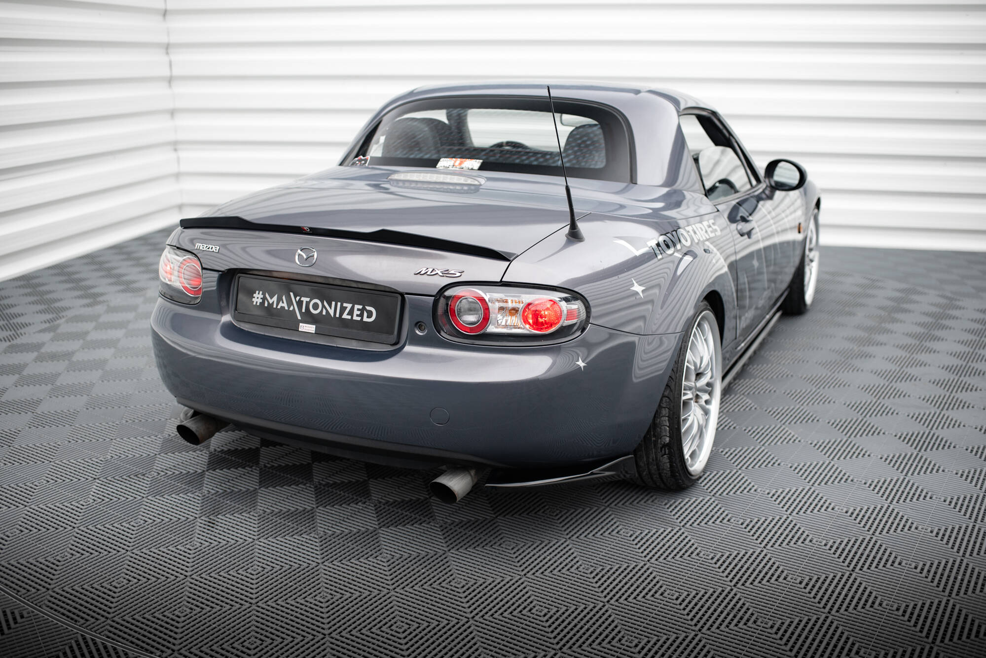 Street+ Heck Ansatz Flaps passend für Mazda MX5 NC Mk3 schwarz Hochglanz