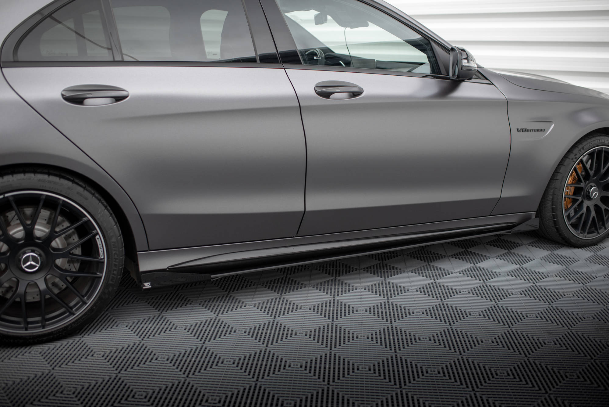Seitenschweller Flaps passend für Mercedes-AMG C63 Limousine / Kombi W205 FL schwarz Hochglanz