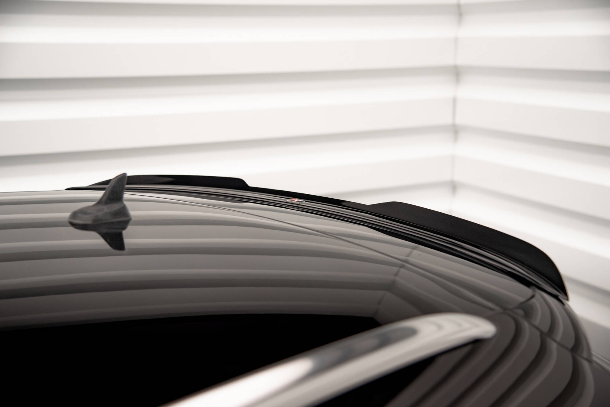 Spoiler CAP V.1 für Audi A6 C7 Avant schwarz Hochglanz