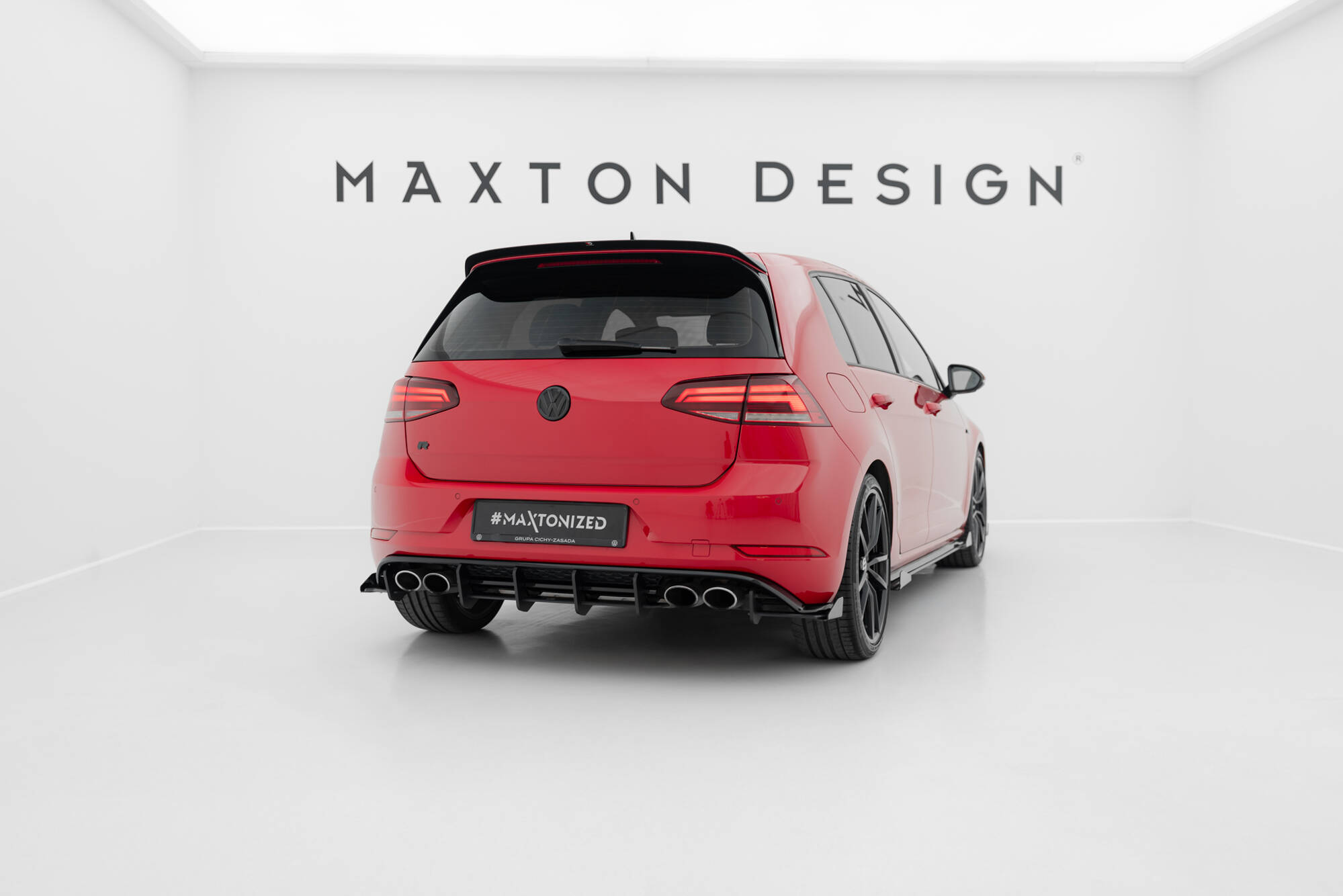 Street Pro Heck Ansatz Flaps passend für VW Golf 7 R FL schwarz Hochglanz