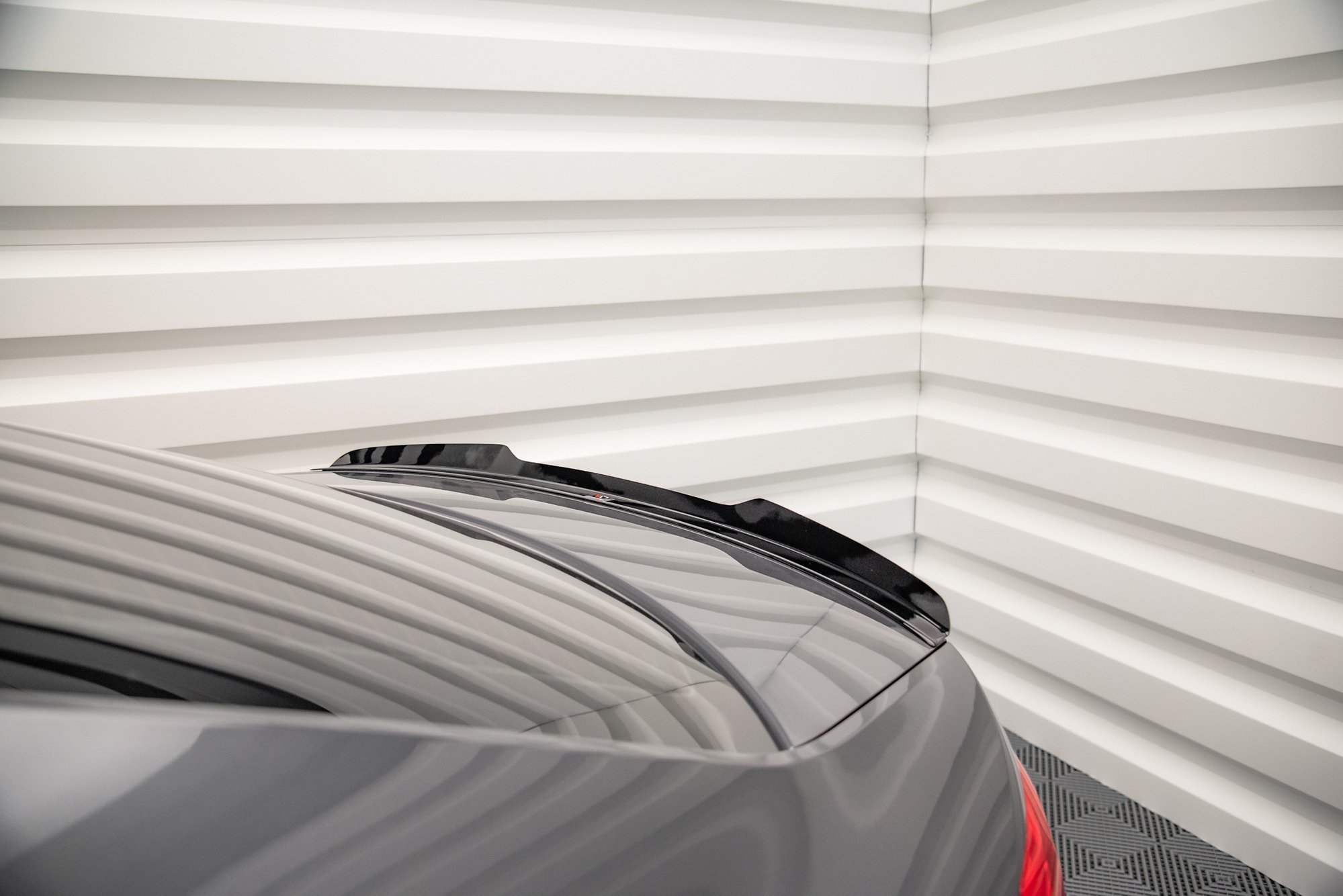 Heck Spoiler Aufsatz Abrisskante passend für Skoda Octavia Liftback Mk3 FL schwarz Hochglanz