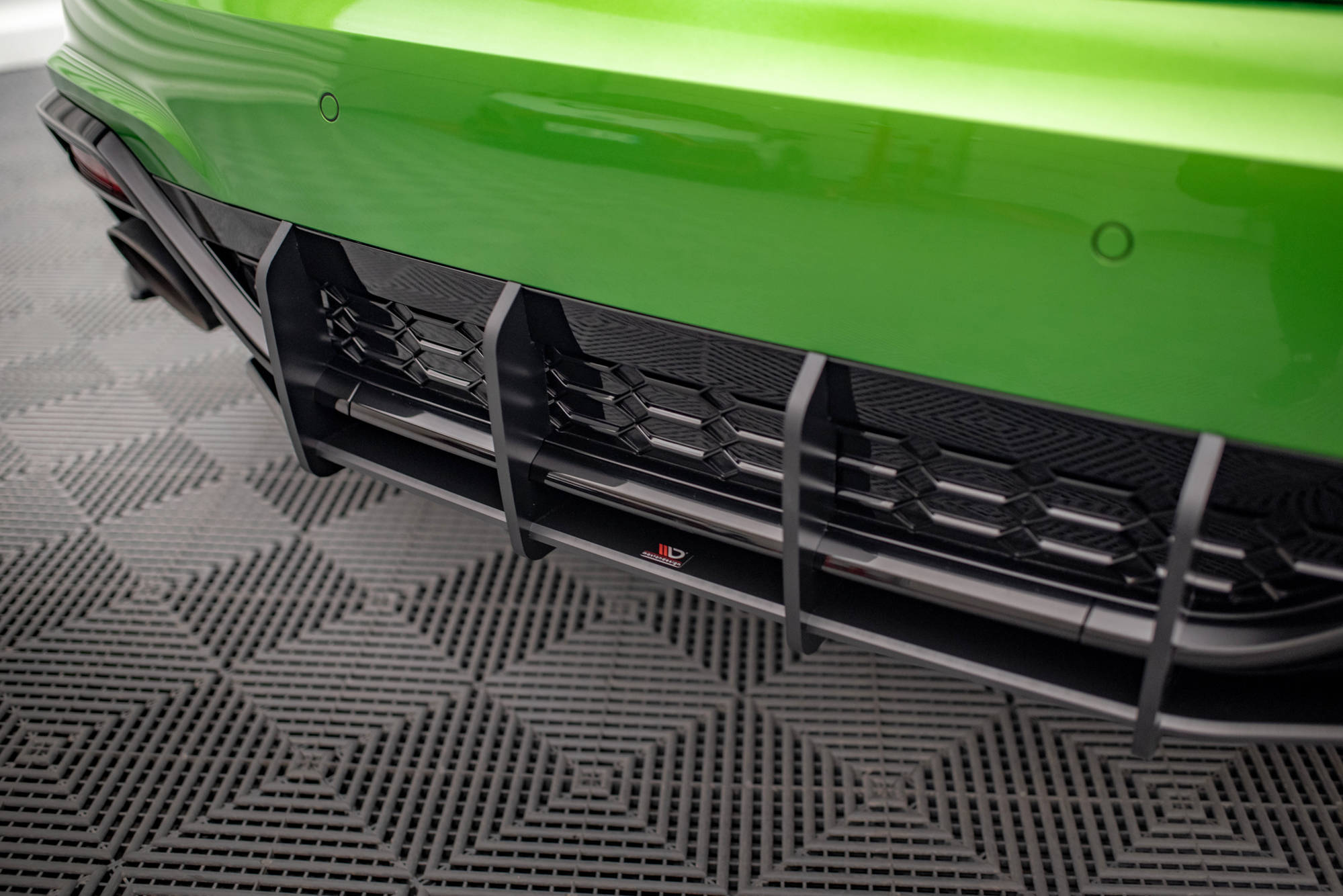 Street Pro Heckschürze Heck Ansatz Diffusor passend für Audi RS5 F5 FL schwarz-rot