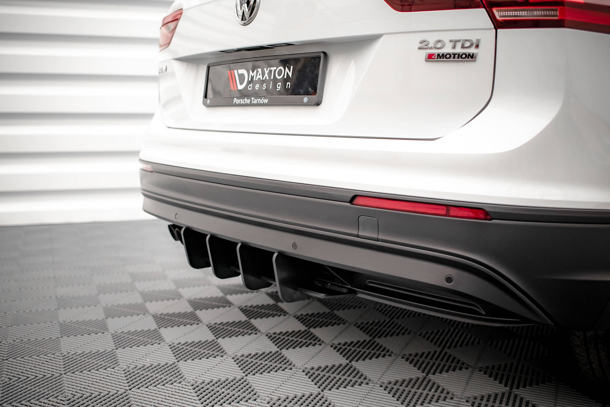 Street Pro Heckschürze Heck Ansatz Diffusor passend für VW Tiguan Mk2