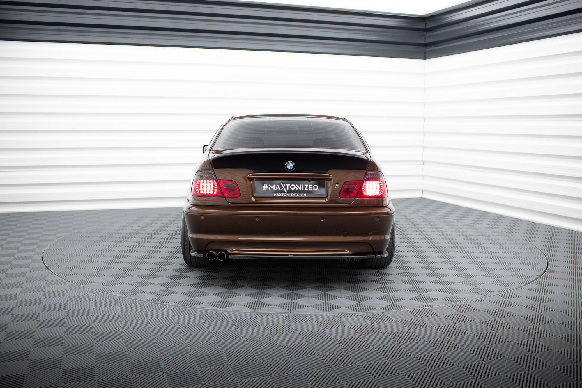 Heckansatz BMW 3er E46 M Paket COUPE DTM LOOK schwarz Hochglanz