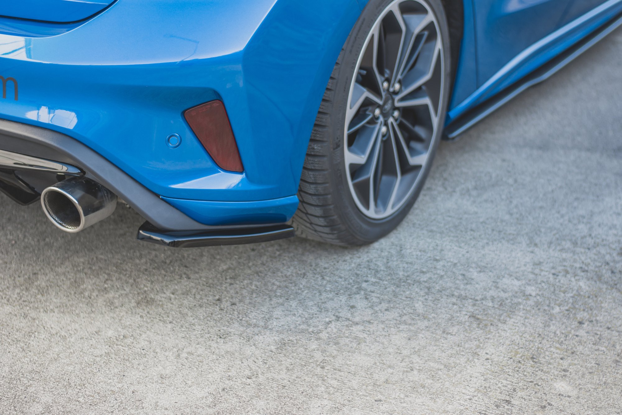 Heck Ansatz Flaps Diffusor V.1 für Ford Focus ST Mk4 Carbon Look