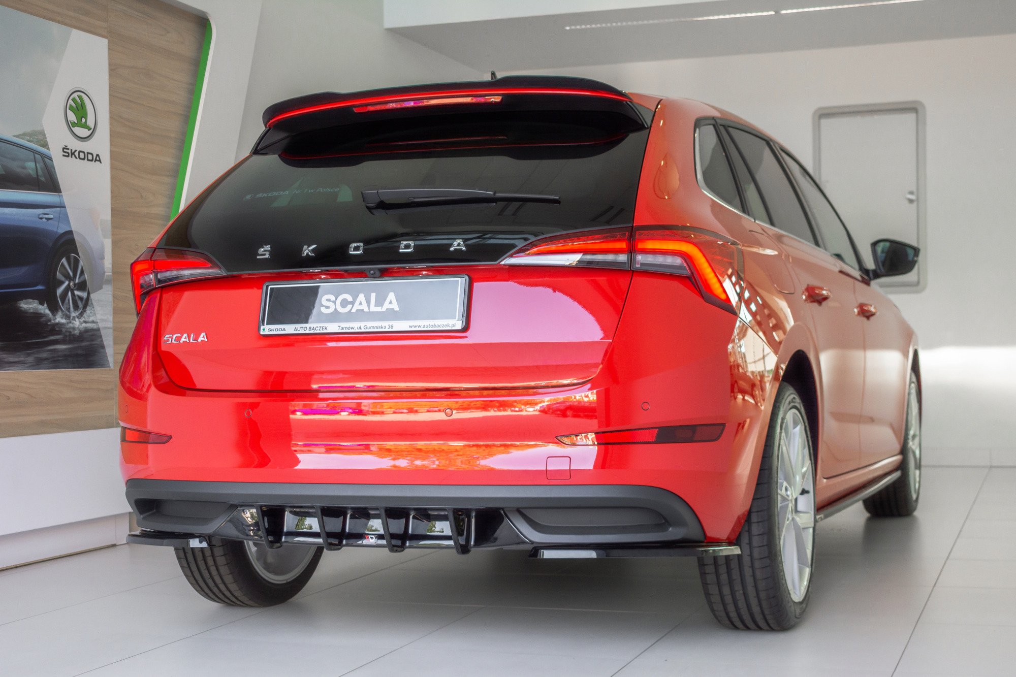 Spoiler CAP für Skoda Scala Image Scala schwarz Hochglanz