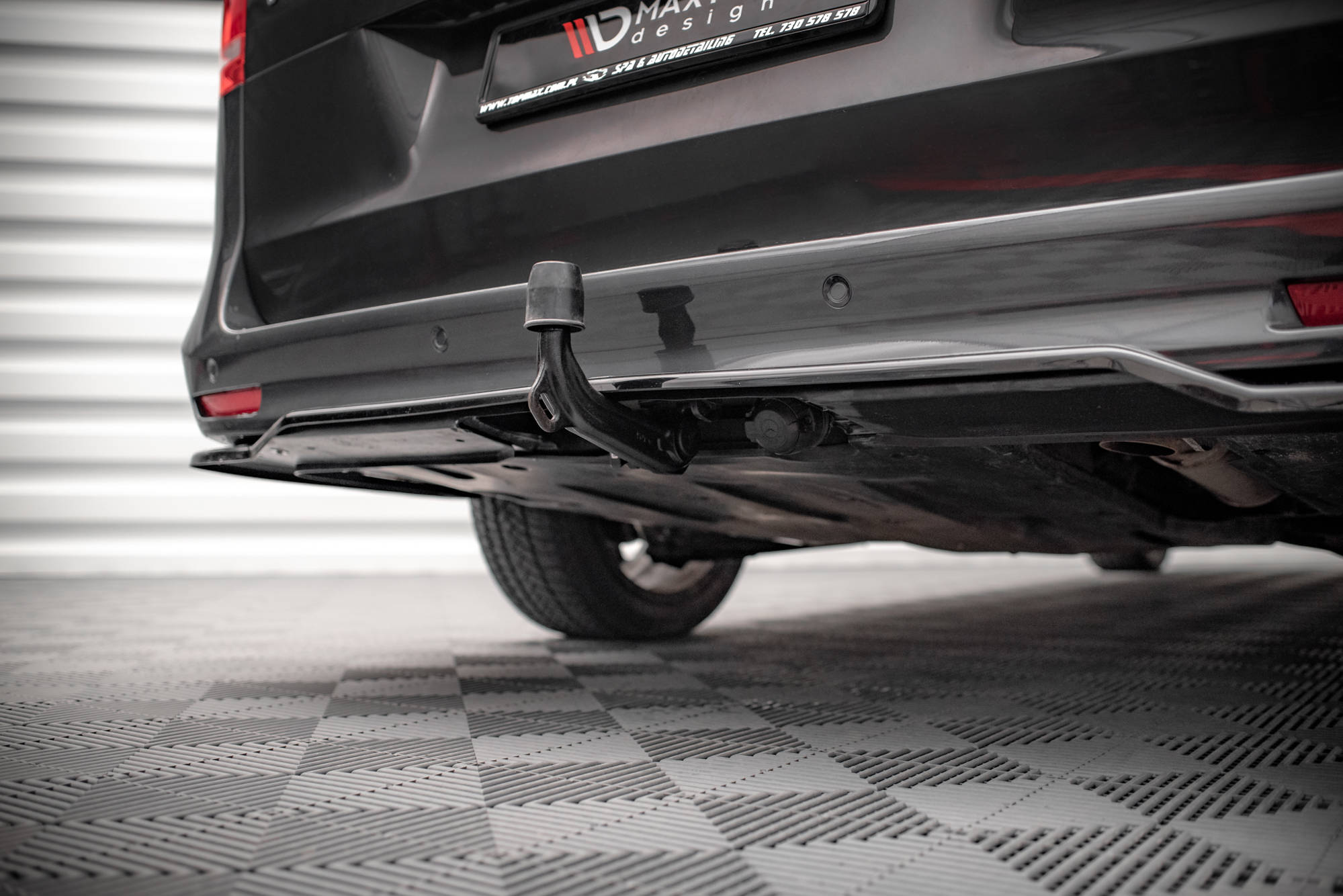 Street+ Mittlerer Diffusor RACE Heck Ansatz passend für Mercedes V-Klasse AMG-Line W447 FL schwarz Hochglanz