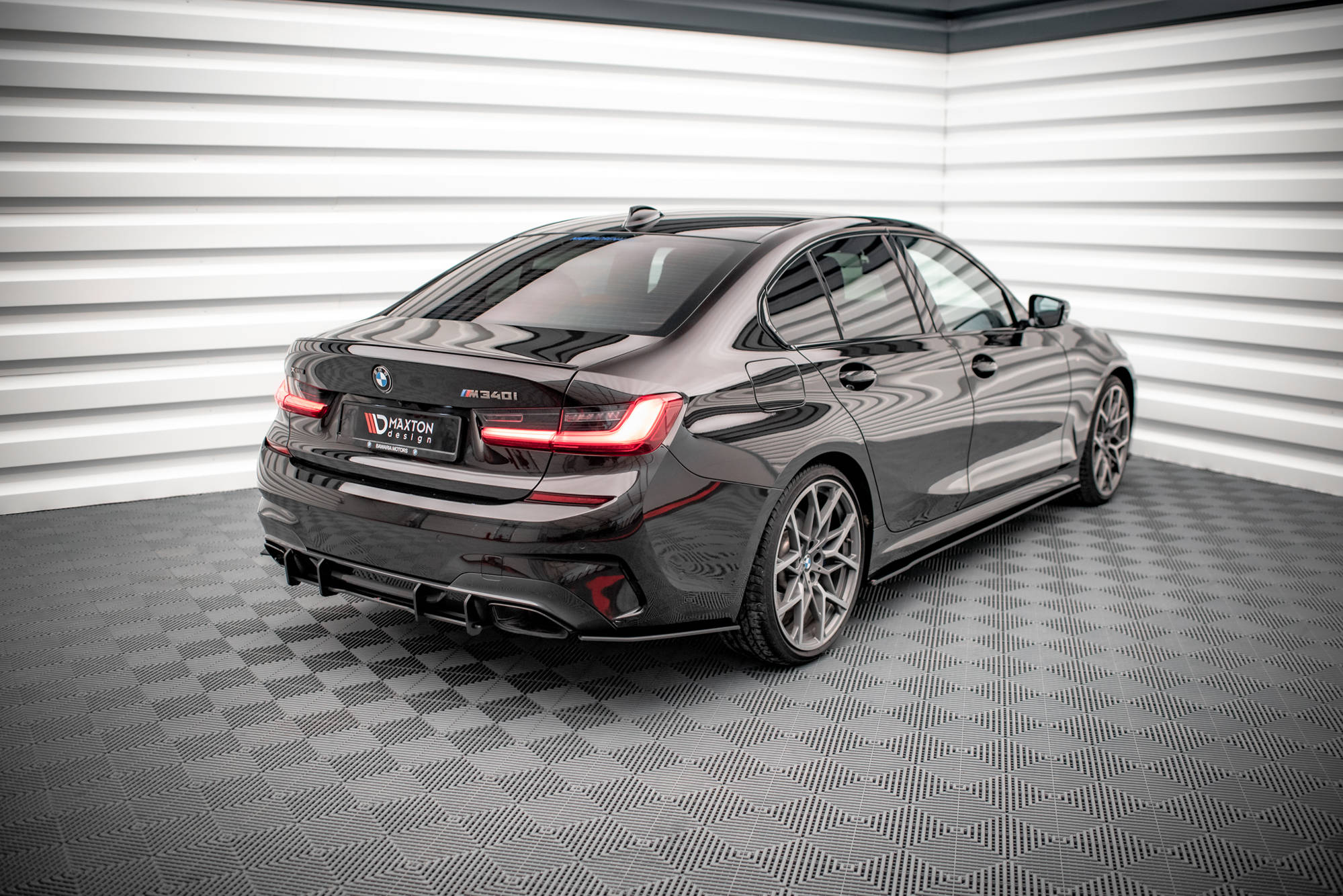 Street Pro Heck Ansatz Flaps V.1 passend für BMW 3er M-Paket G20 / G21 rot