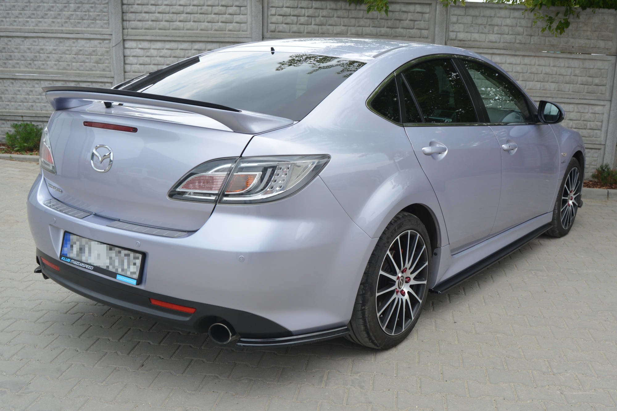 Spoiler CAP für MAZDA 6 MK2 SPORT HATCH GH-SERIES vor Facelift schwarz Hochglanz