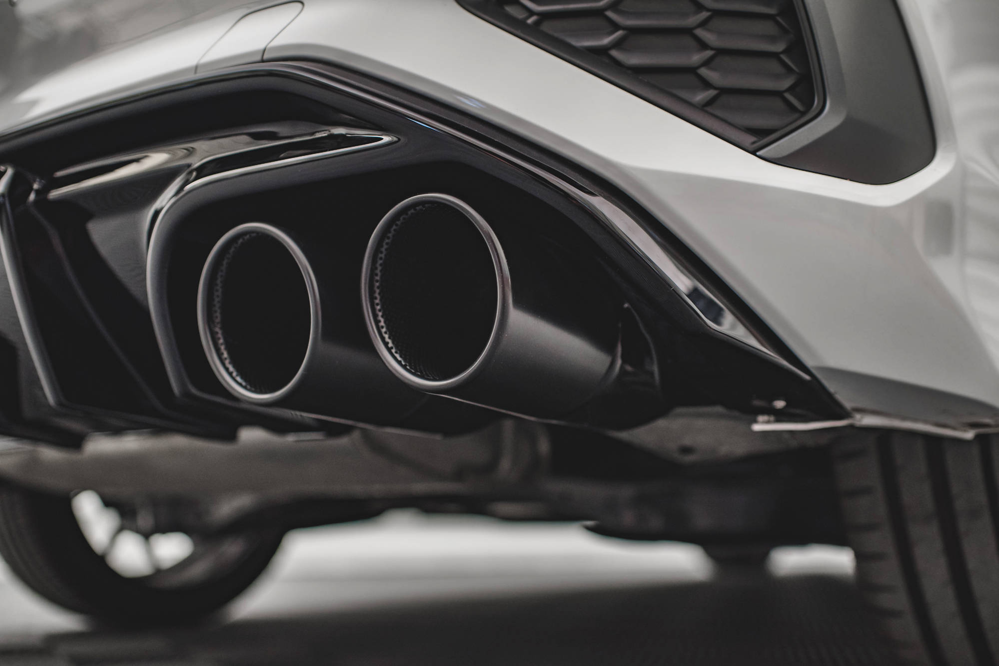 Street+ Heck Ansatz Diffusor + Endrohre chrom passend für Audi A3 S-Line Sportback 8Y schwarz Hochglanz